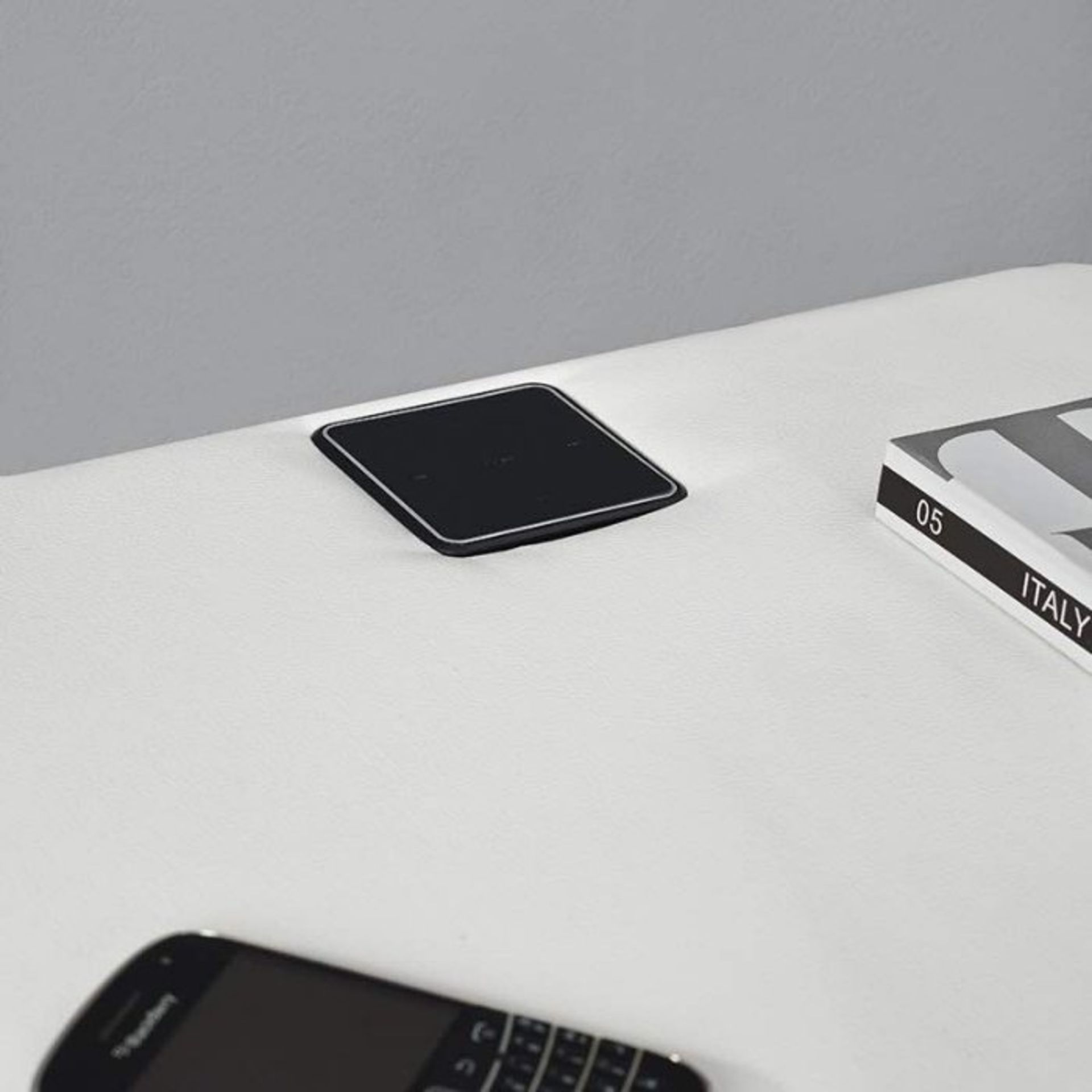 WHITE LEATHER BEDSIDE WITH BUILT IN BLUETOOTH LED SPEAKER - Image 3 of 7