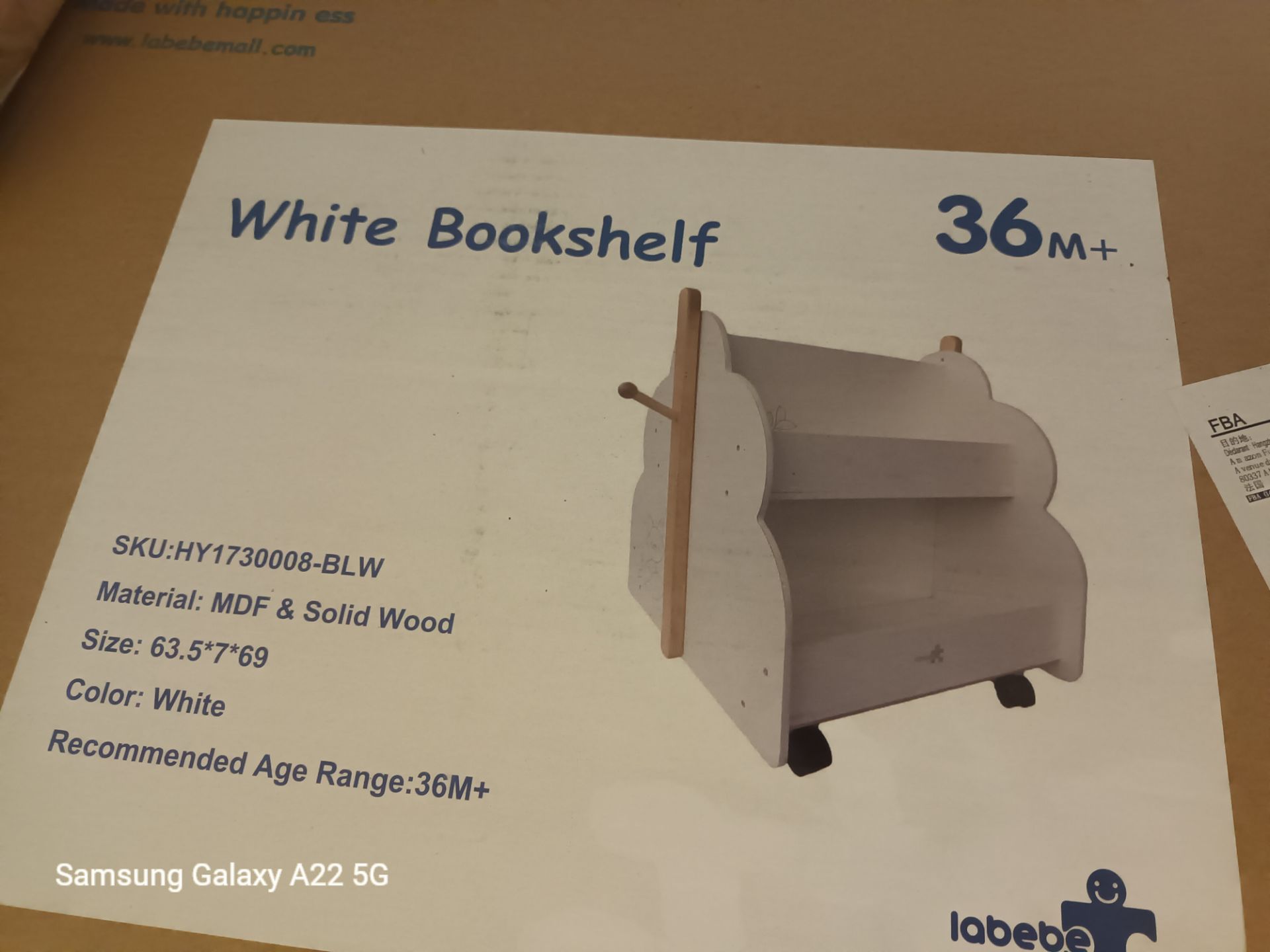 PALLET OF 40 X WHITE BOOKSHELF SET