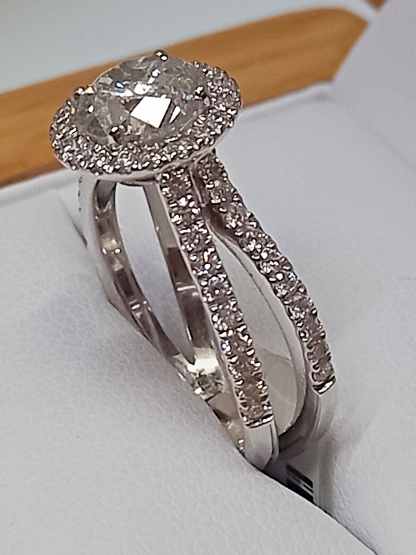 2.20CT HALO SET DIAMOND ENGAGEMENT RING/18CT WHITE GOLD + GIFT BOX + VALUATION CERT OF £7995 - Image 7 of 7