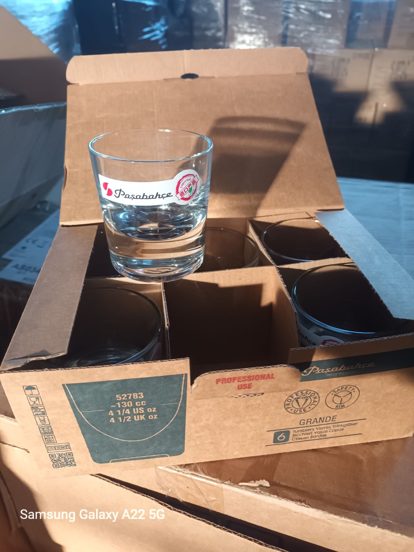 PALLET OF 2352 X WHISKEY GLASSES