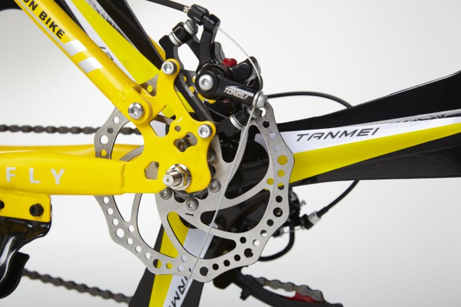 YELLOW 26" FULL SUSPENSION 21 GEAR FOLDING MOUNTAIN BIKE - Image 11 of 11