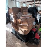PALLET OF MIXED CHRISTMAS DECORATIONS