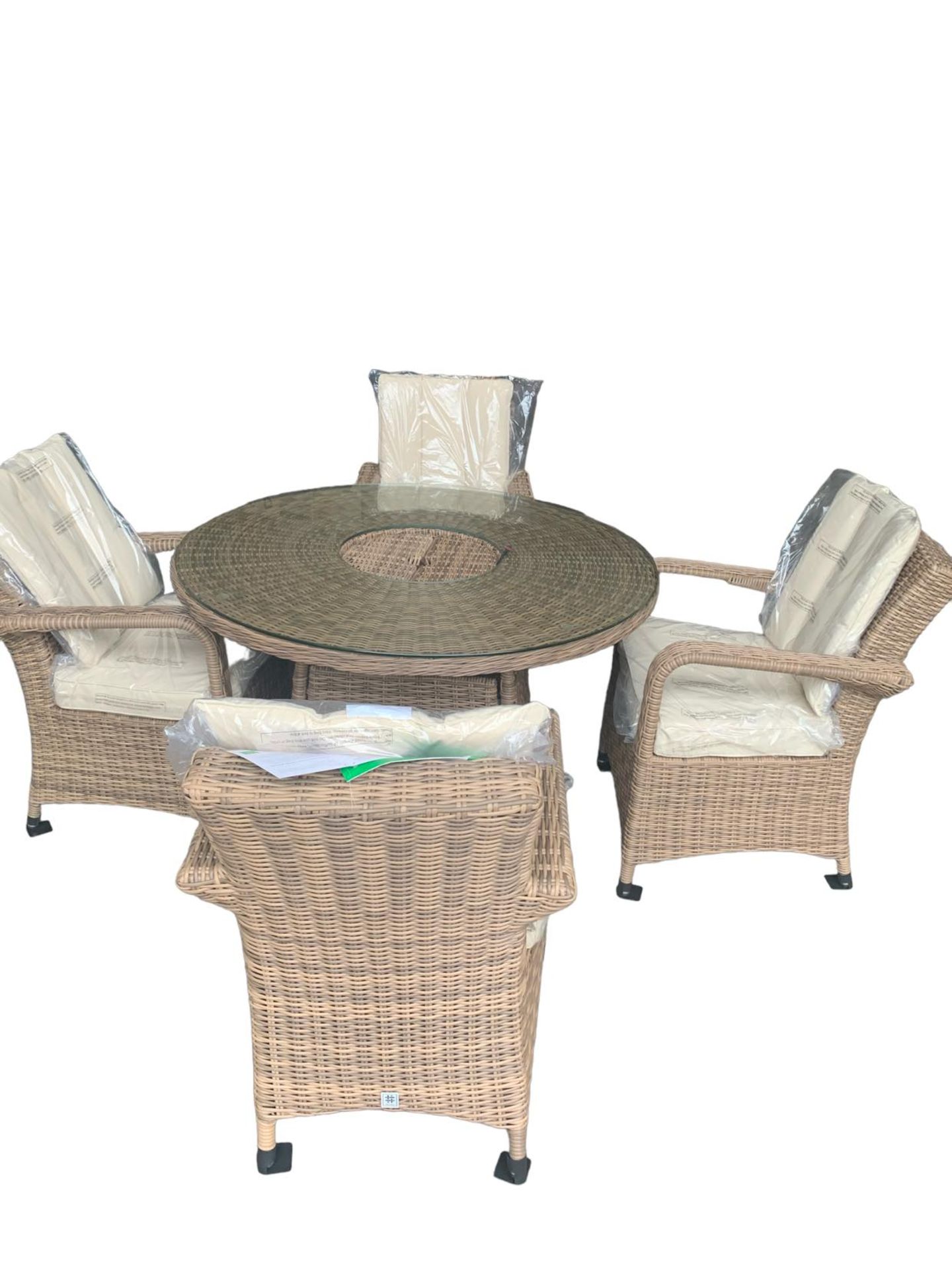 RATTAN SET 4 CHAIRS AND TABLE + ICEBUCKET+RAIN COVER - Image 2 of 5