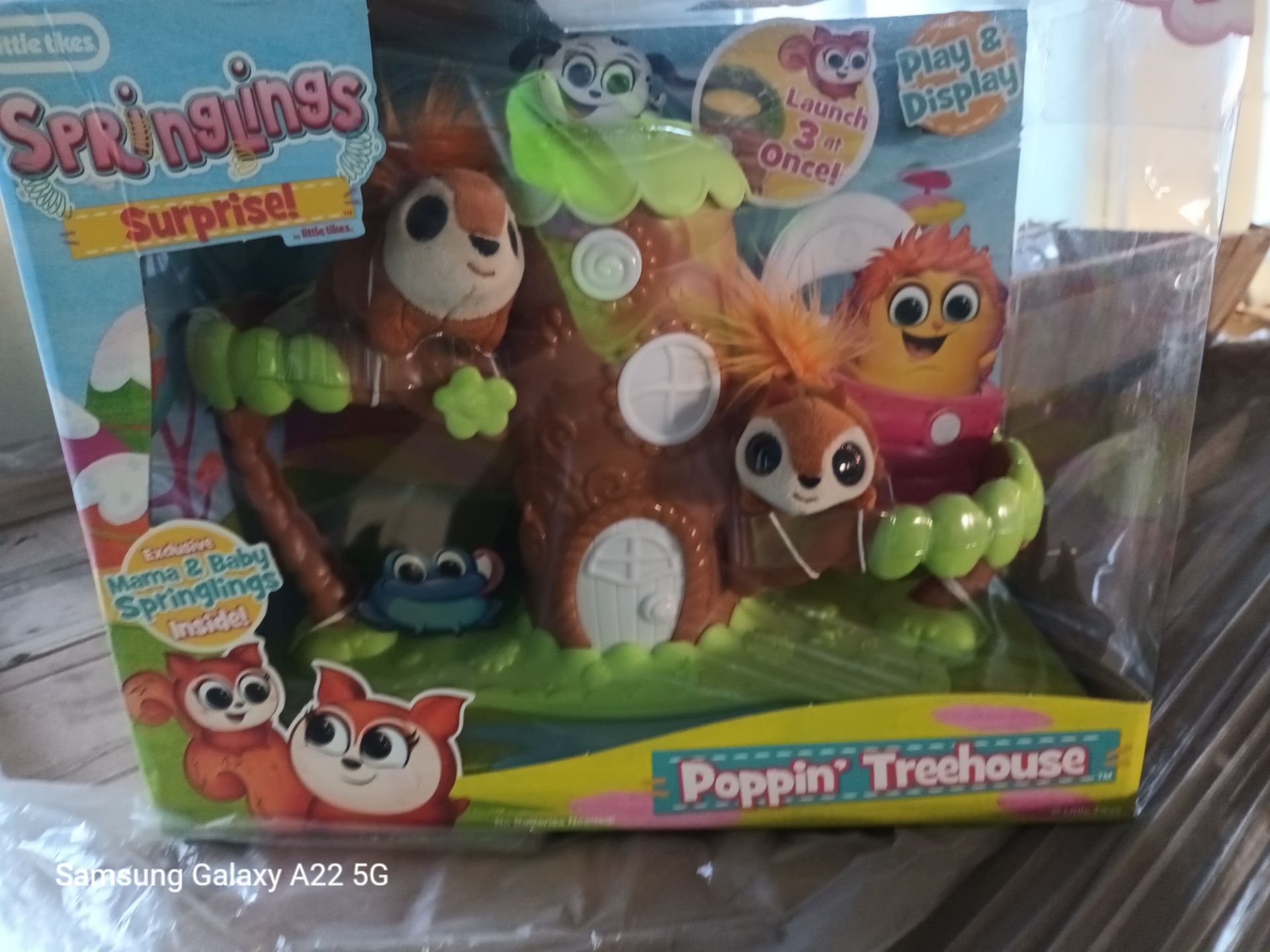 PALLET OF 60 X SPRINGLINGS SUPRISE POPPING TREEHOUSE - Bild 2 aus 3