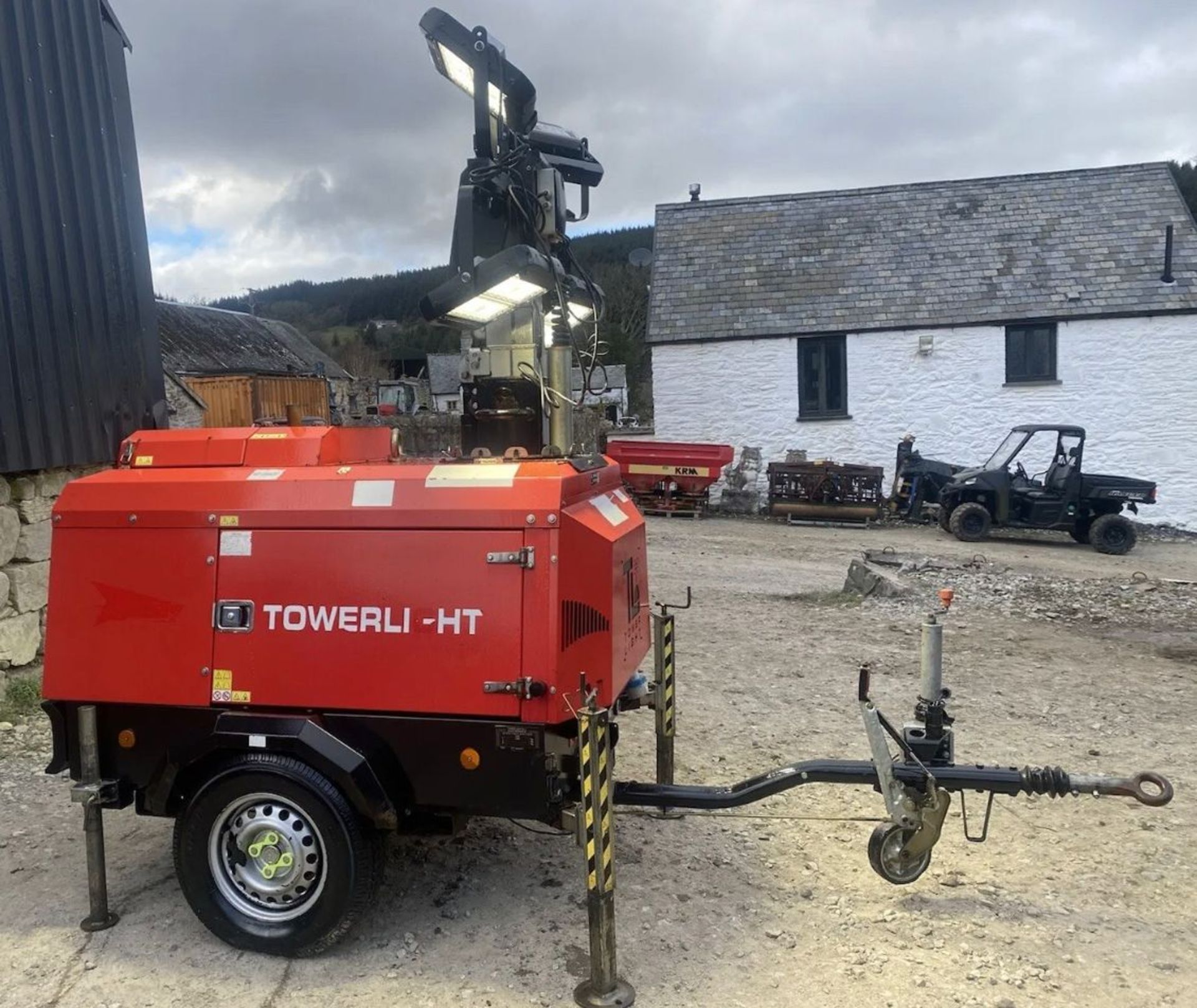 2014 TOWERLIGHT LED BLED1 - 1557 FAST TOW GENERATOR DIESEL