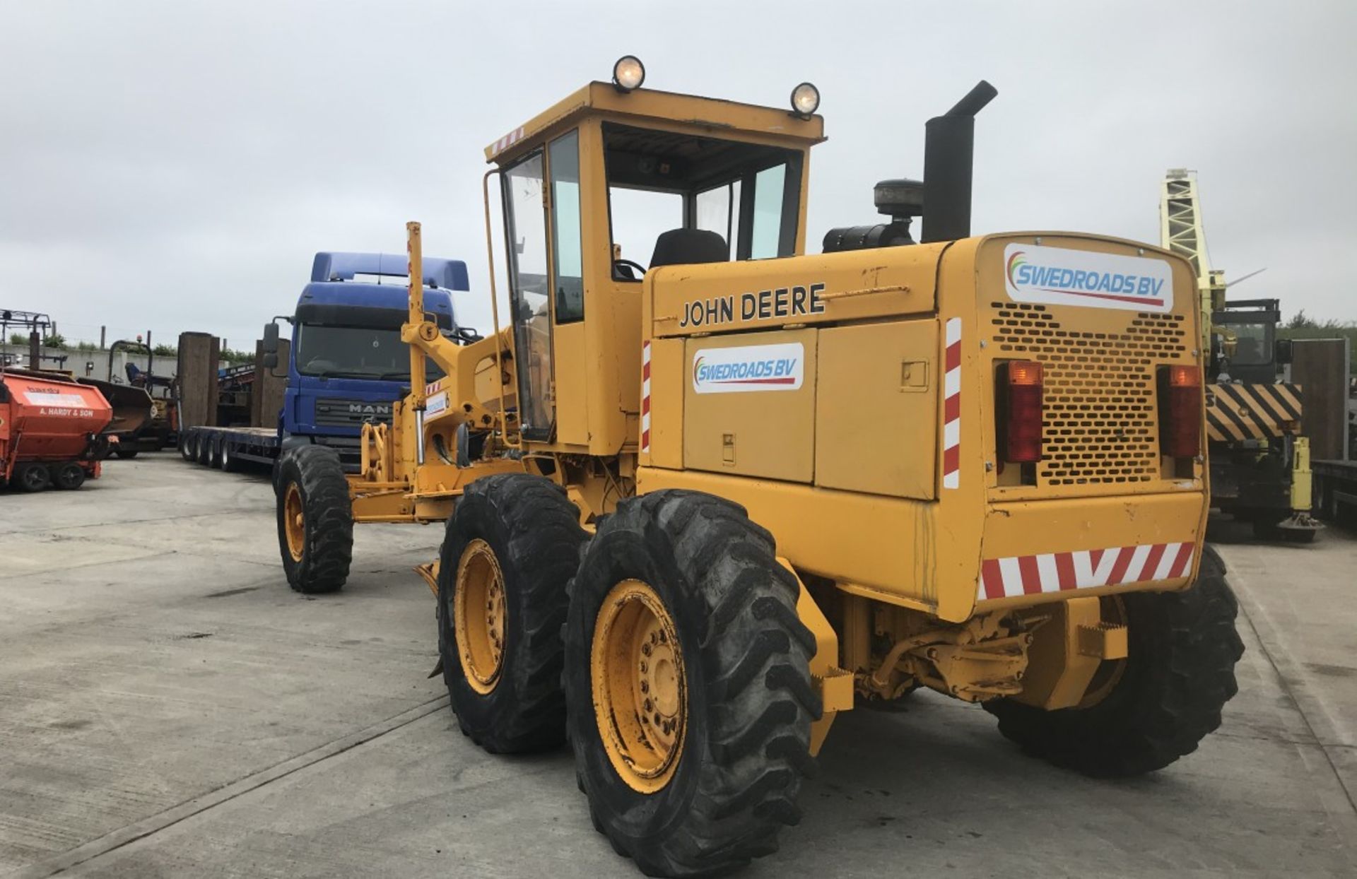 JOHN DEERE 670 MOTOR GRADER ( SAME SIZE AS CAT 140 - Image 11 of 15