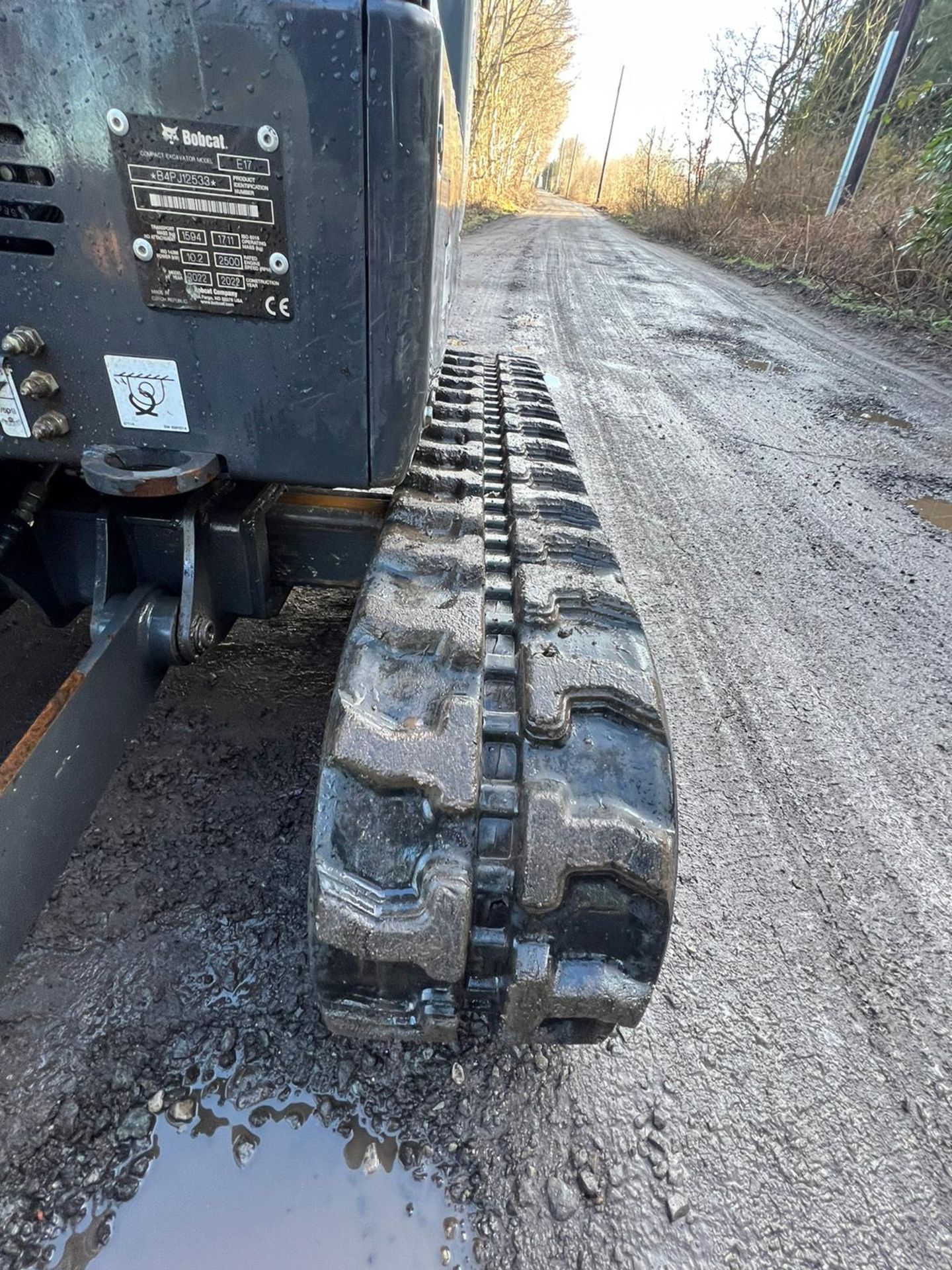 BOBCAT E17 EXPANDABLE TRACKS 530 HOURS - Image 20 of 22