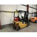 ELECTRIC - 4 WHEELS CAT LIFT TRUCKS EP18PN