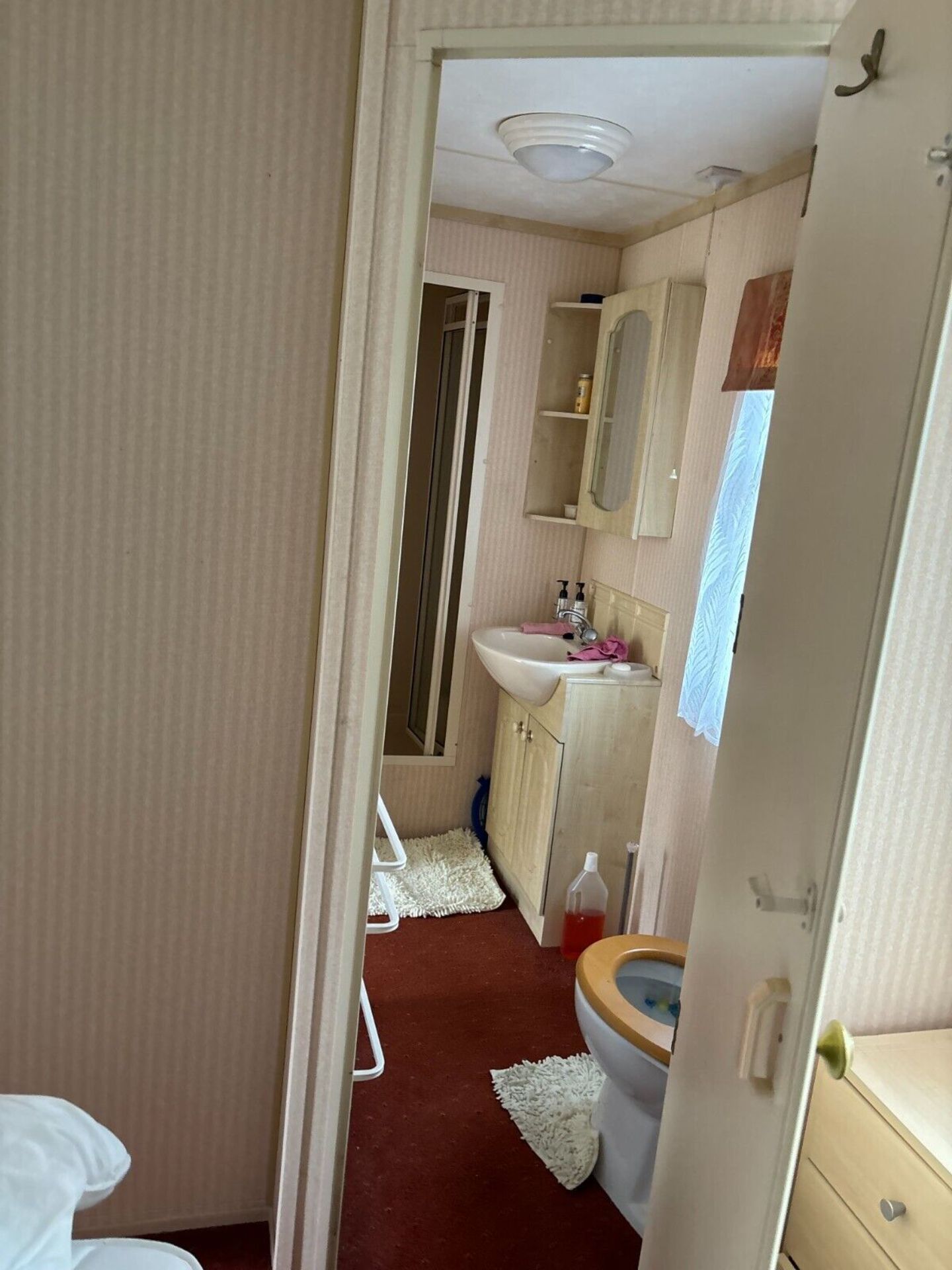 WILLERBY SALISBURY 2000 - 35X12, 2 BEDROOM STATIC CARAVAN - Image 4 of 22