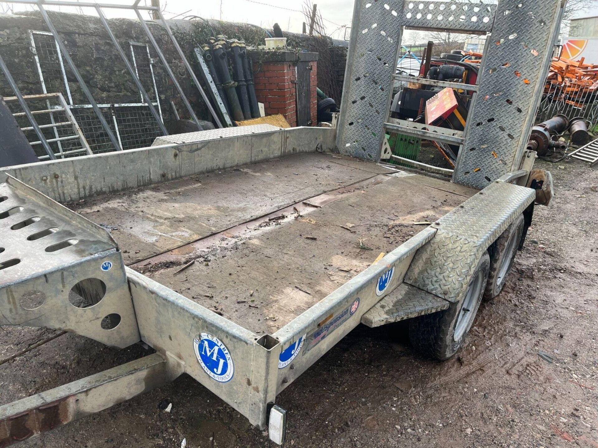 HEAVY DUTY: INDESPENSION 10X6 PLANT TRAILER