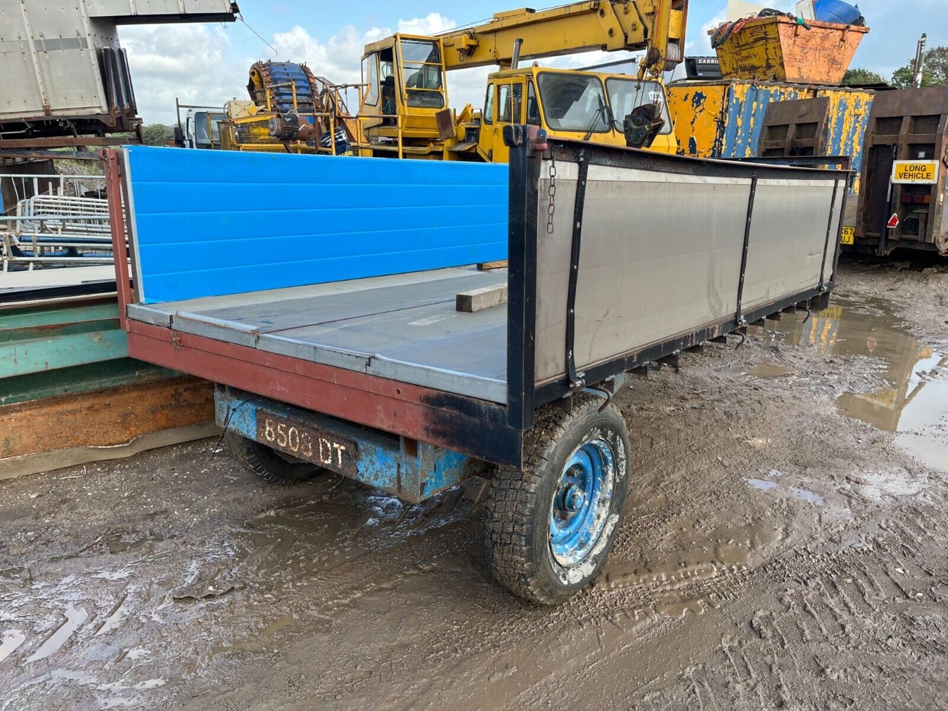 3 TON SINGLE AXLE TIPPING TRAILER FOR TRACTOR - Image 5 of 6