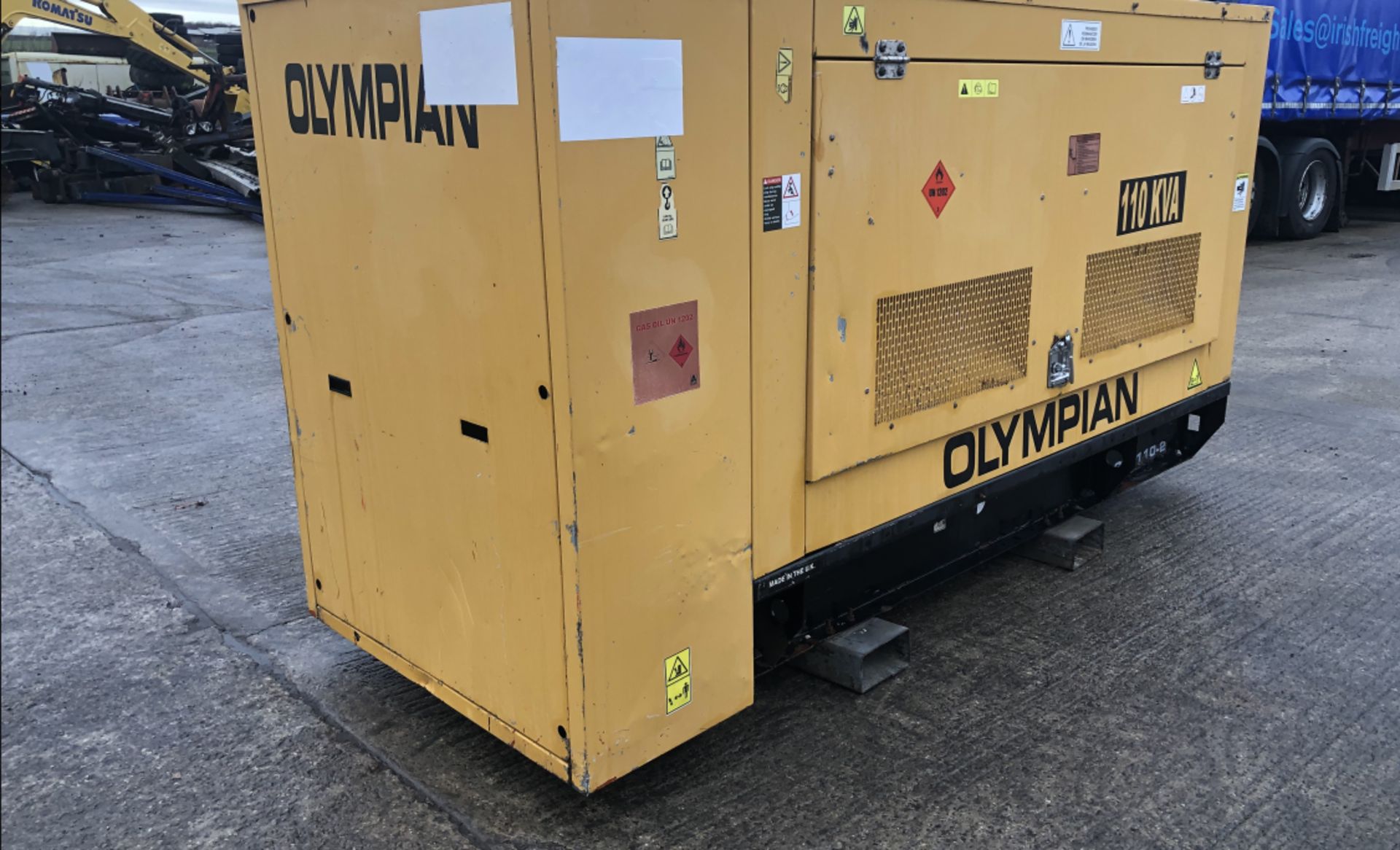 CAT OLYMPIAN 100 KVA SUPER SILENT GENERATOR - Image 2 of 9