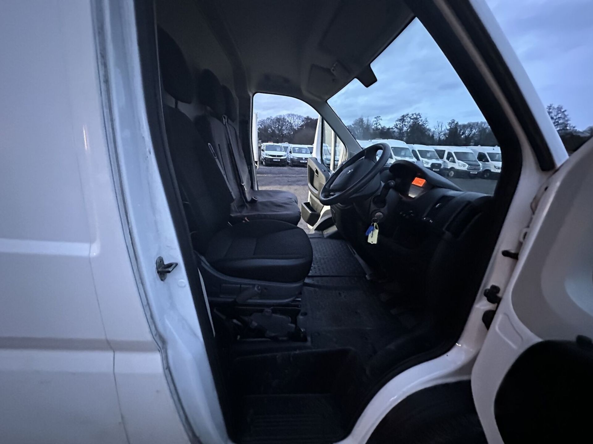 ELEVATED EFFICIENCY: 2020 PEUGEOT BOXER RELAY DUCATO - Image 15 of 17