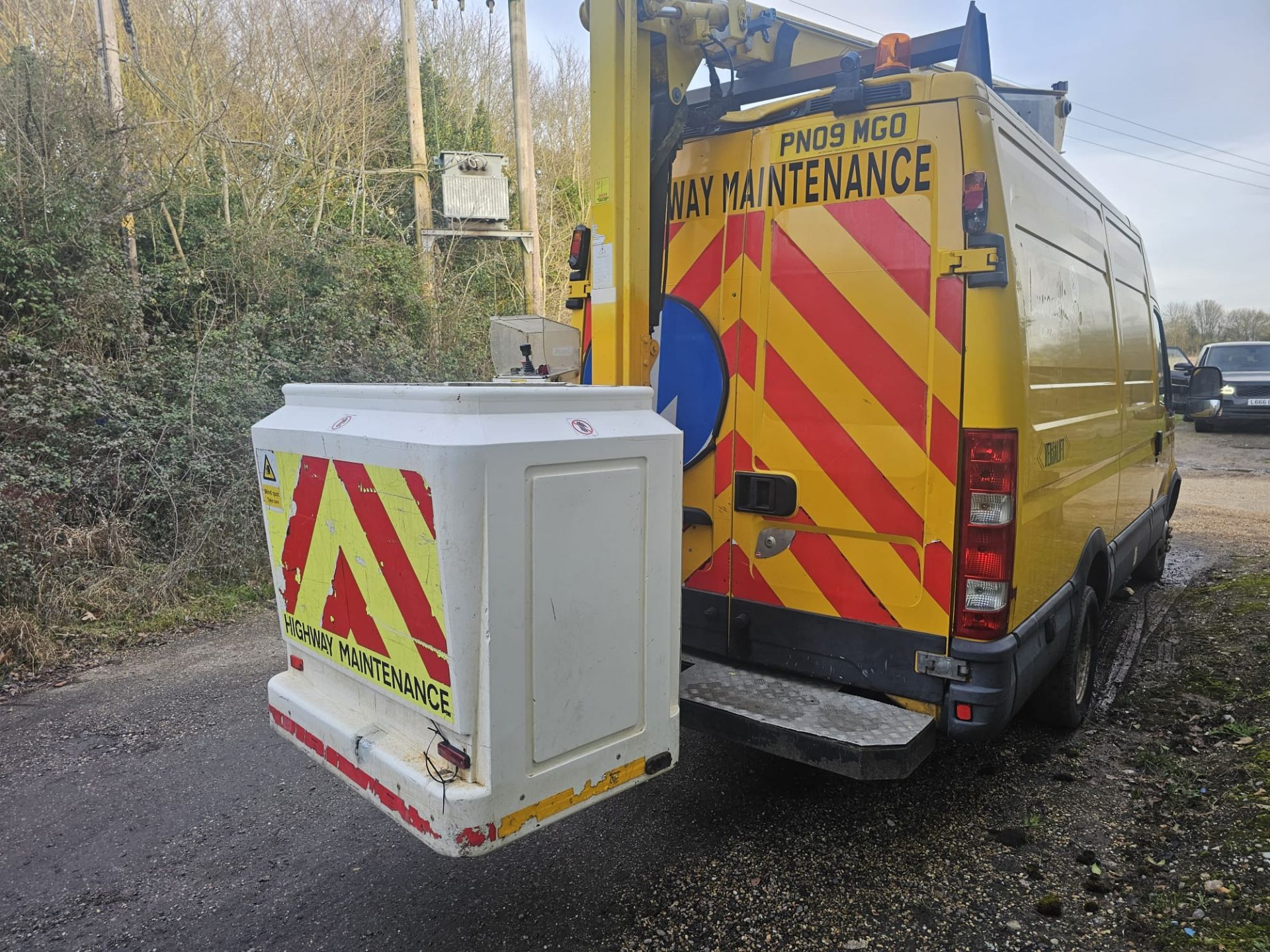 2009 IVECO DAILY 3.0 HPI ACCESS LIFT CHERRY PICKER - Image 4 of 5