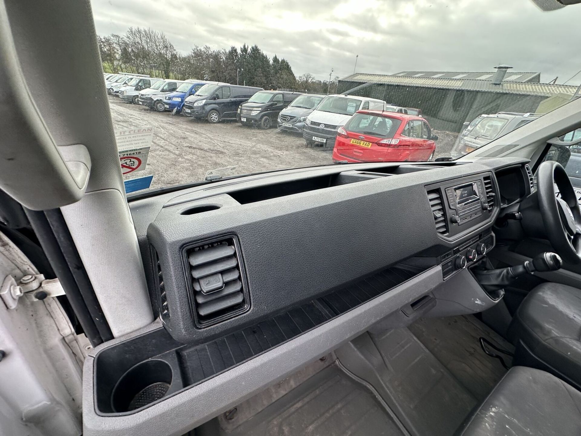 DEPENDABLE DRIVE: 2018 VW CRAFTER CR35 LWB 2.0 TDI FWD - Image 7 of 16