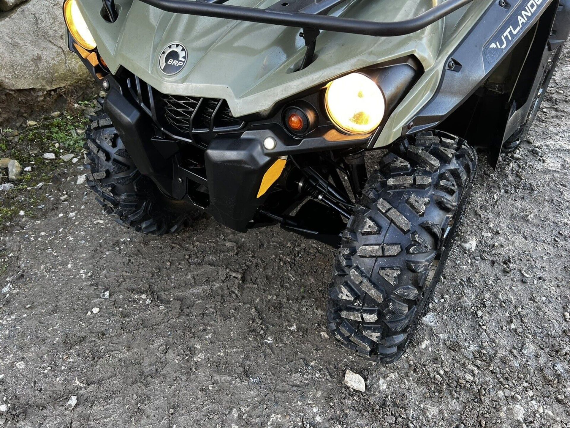 EXPLORE BEYOND LIMITS: CAN-AM OUTLANDER 570 PRO ADVENTURE - Image 6 of 7