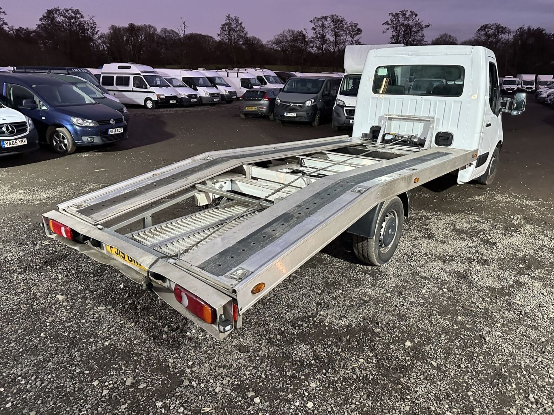 >>--NO VAT ON HAMMER--<< 2019 RENAULT MASTER RECOVERY TRUCK, AMS ALLOY BODY - Image 10 of 11