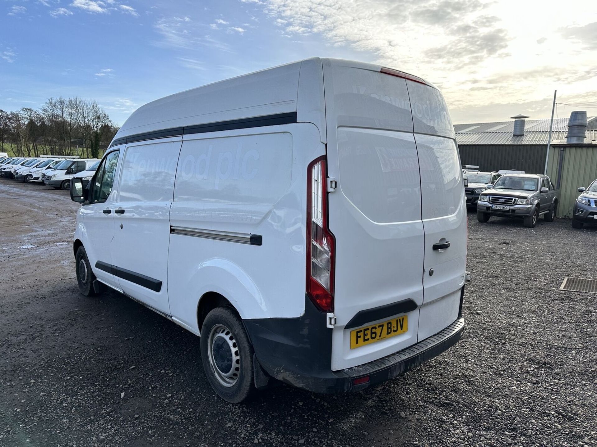 TRUSTY TRAVELER: '67 FORD TRANSIT CUSTOM 340 L2 TDCI - Image 3 of 15