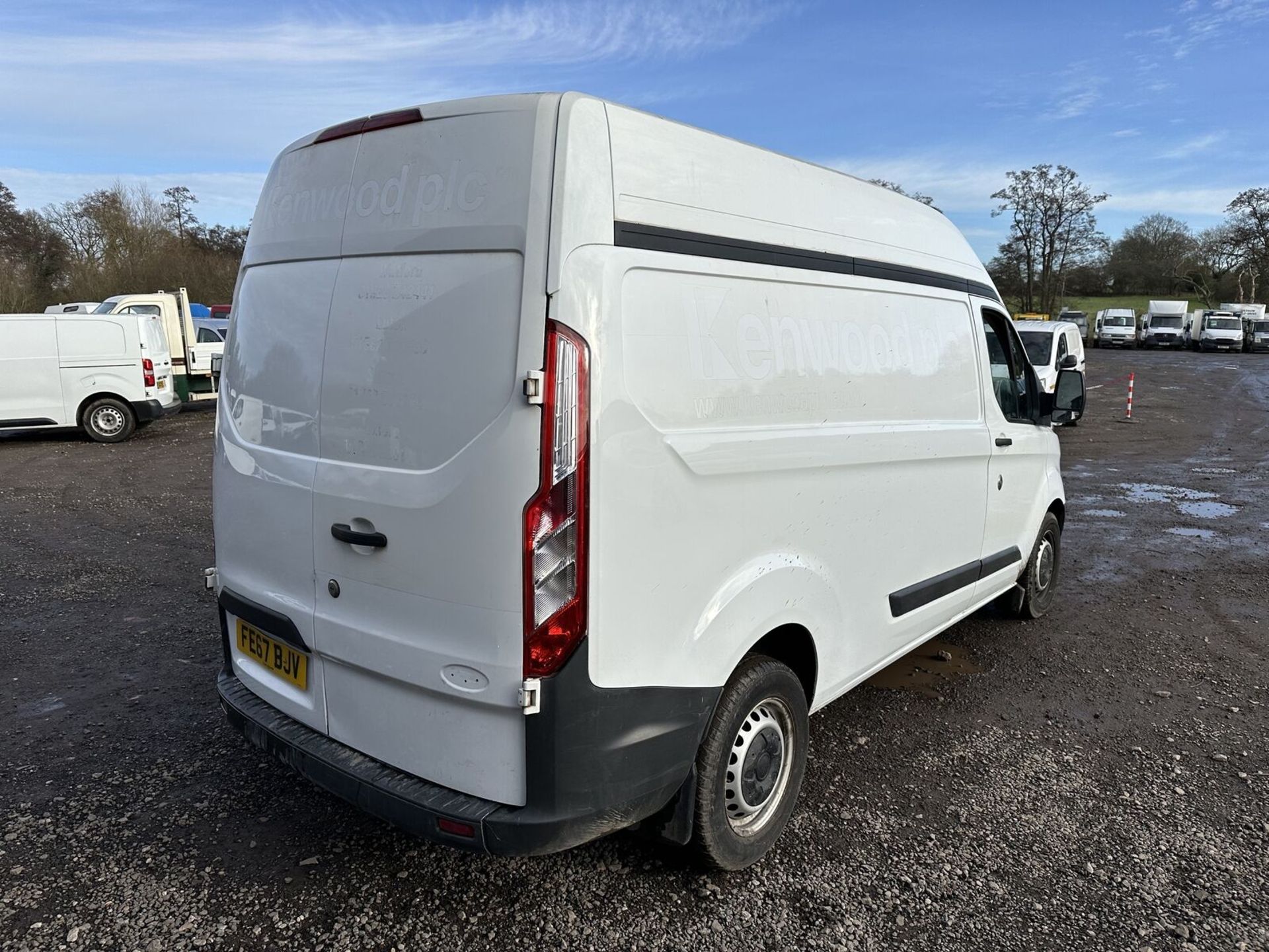 TRUSTY TRAVELER: '67 FORD TRANSIT CUSTOM 340 L2 TDCI - Image 5 of 15