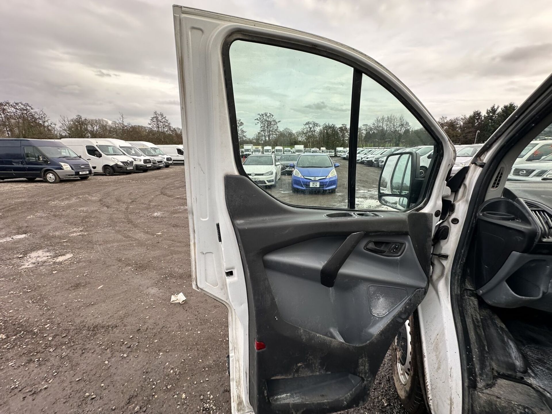 *REDUCED TO SELL* 67 PLATE FORD TRANSIT CUSTOM: HIGH ROOF, EURO 6 ULEZ, READY FOR WORK! - Image 16 of 17