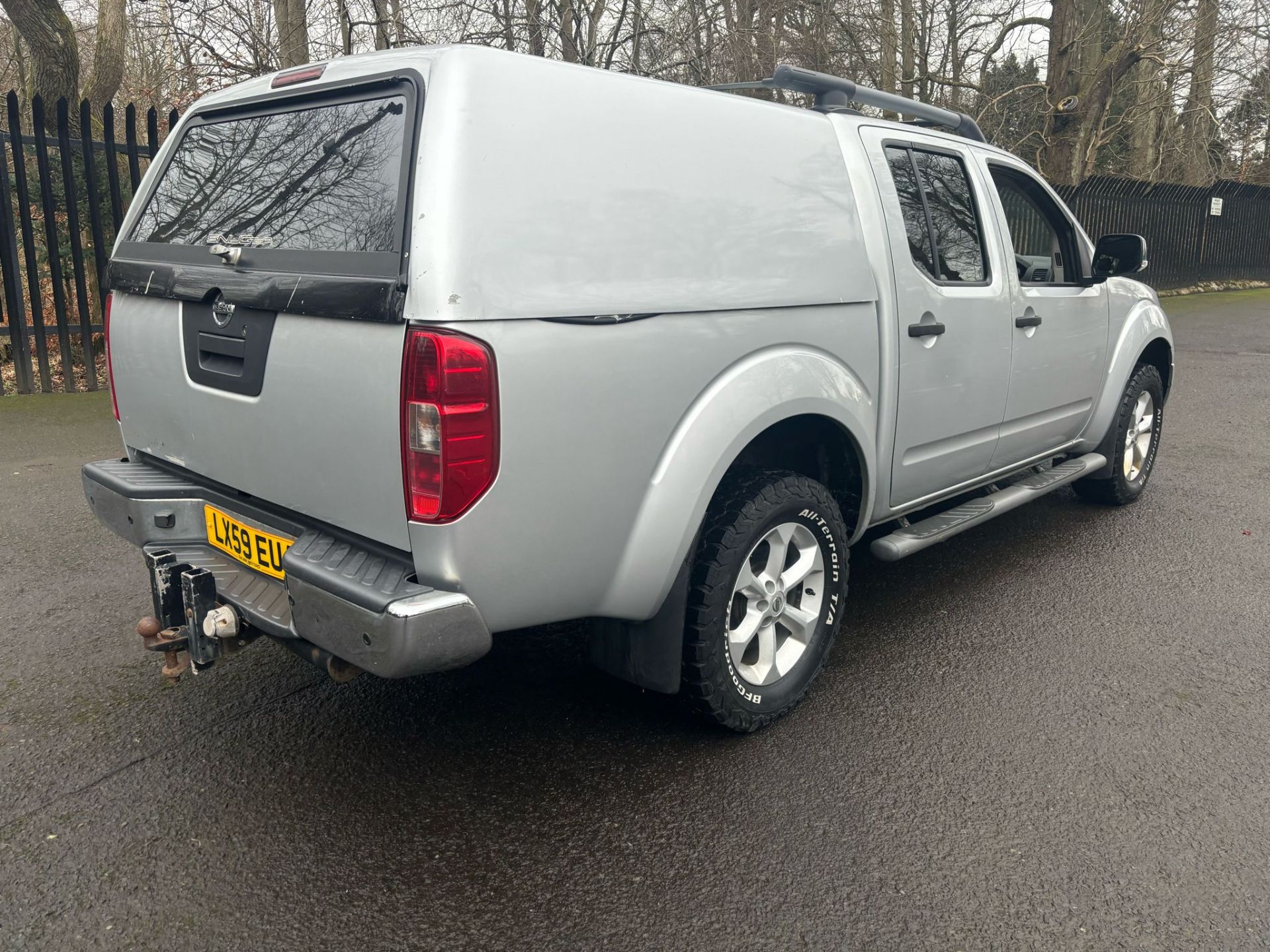 NISSAN NAVARA DOUBLE CAB PICKUP TRUCK - Image 13 of 15