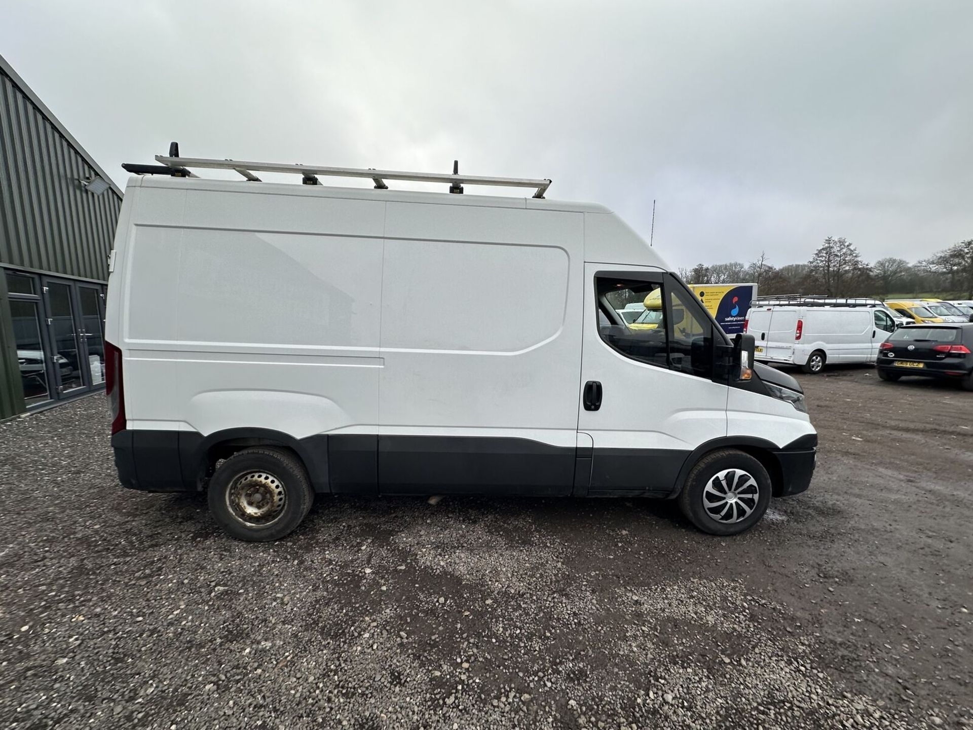 TURBO TROUBLE: 2018 IVECO DAILY HIGH ROOF VAN - ULEZ EURO 6 DEAL - Image 6 of 18