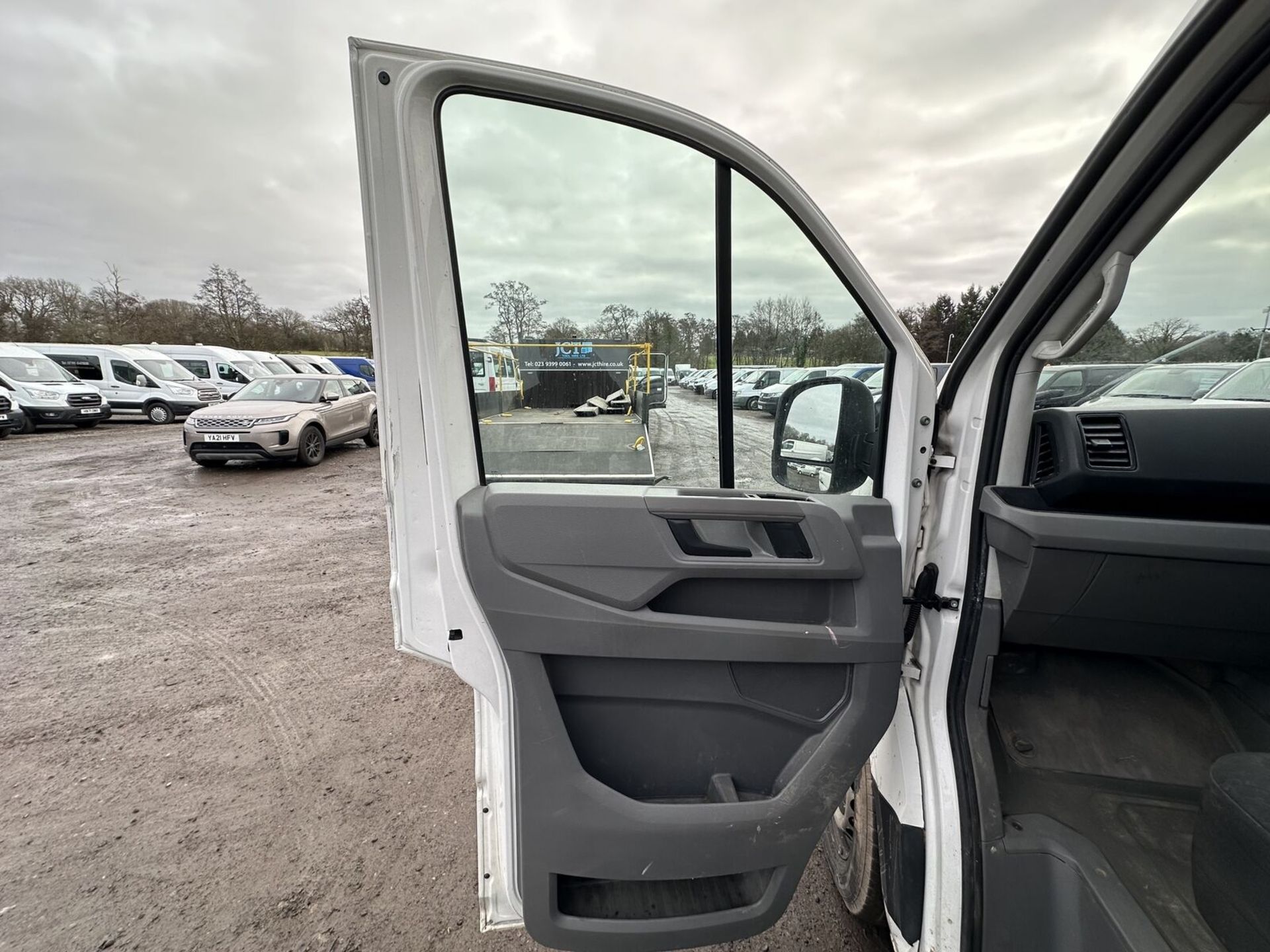 DEPENDABLE DRIVE: 2018 VW CRAFTER CR35 LWB 2.0 TDI FWD - Image 13 of 16