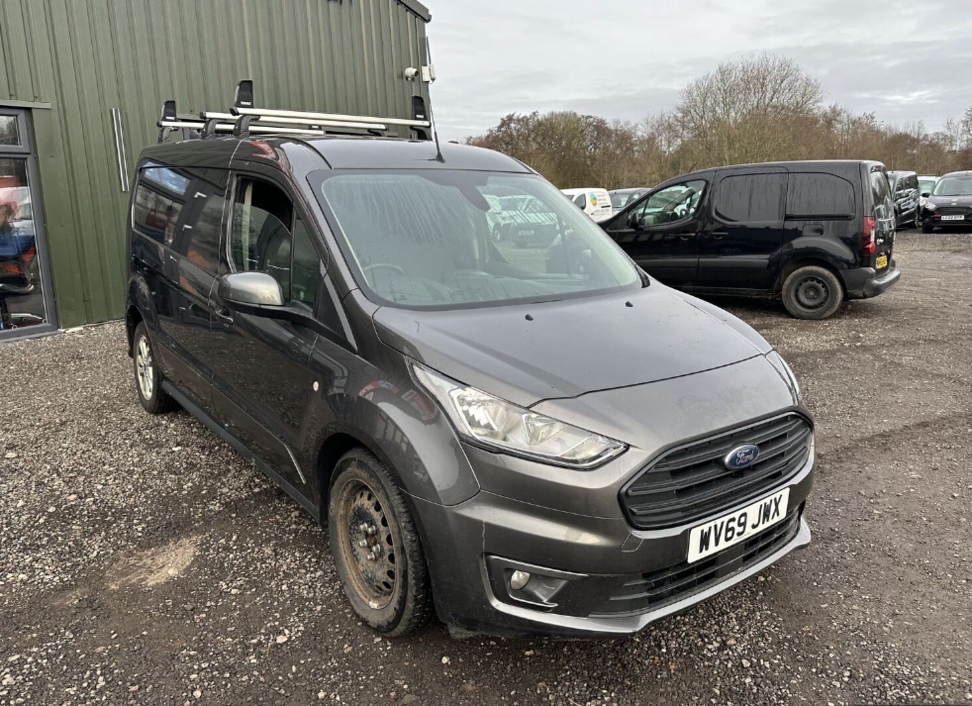 >>--NO VAT ON HAMMER--<< URBAN EXPLORER: GREY FORD TRANSIT CONNECT 240 L2 DIESEL VAN