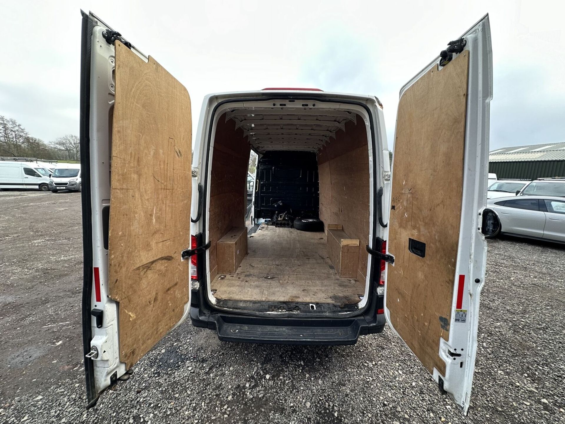 NON-RUNNER SPECIAL: 67 PLATE VW CRAFTER LWB - ENGINE STRIPPED - Image 10 of 20