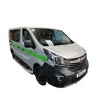 SMOOTH RIDE: 2016 VAUXHALL VIVARO TRAFIC MINI BUS, ULEZ COMPLIANT >>--NO VAT ON HAMMER--<<