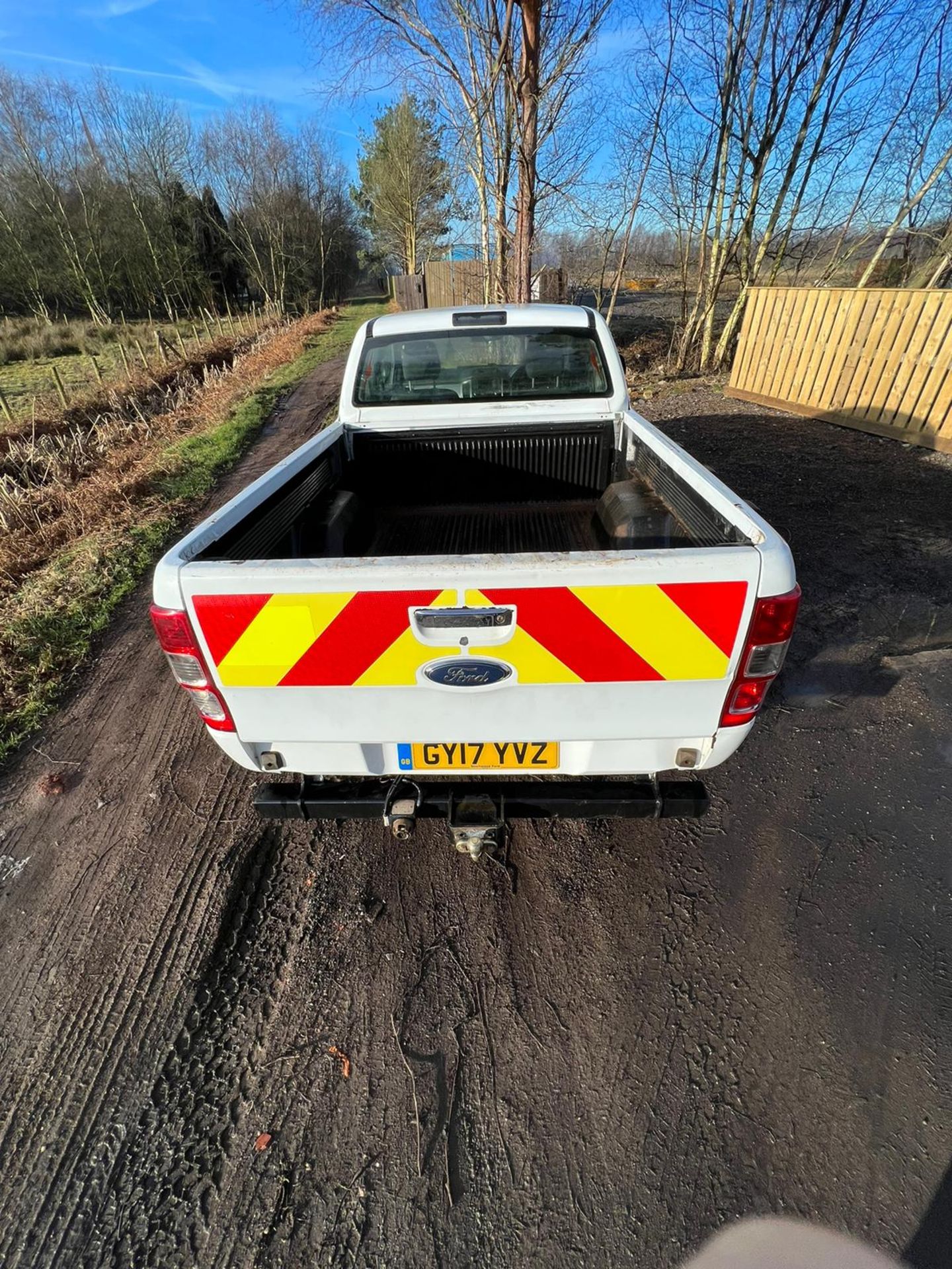 2017 FORD RANGER KING CAB EXSTRA CAB CAB AND HALF - Image 18 of 19