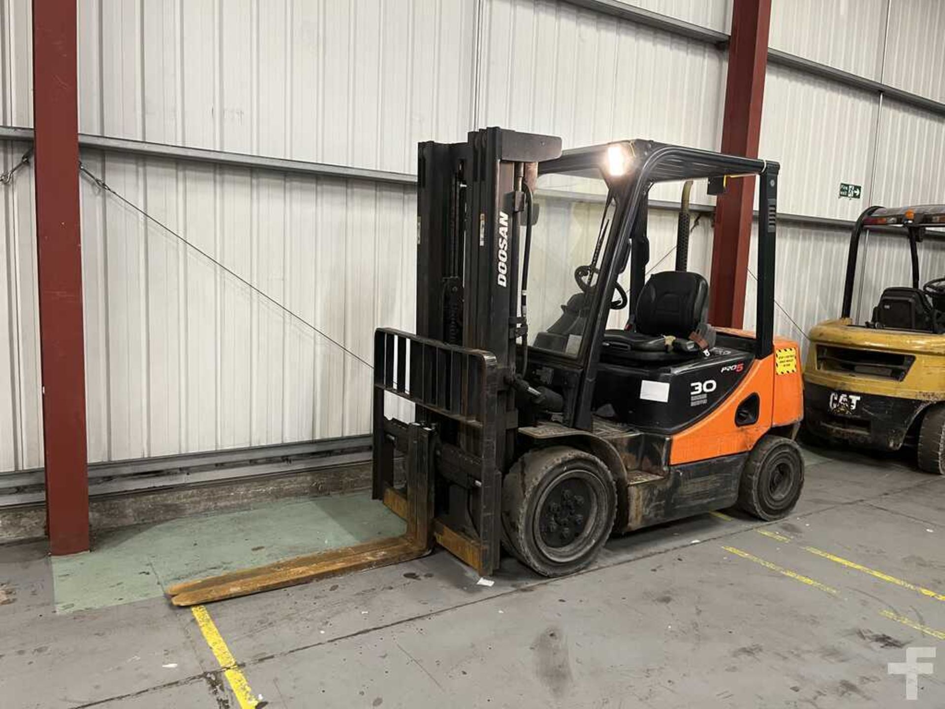 DIESEL FORKLIFTS DOOSAN D30S-5 - Bild 2 aus 6