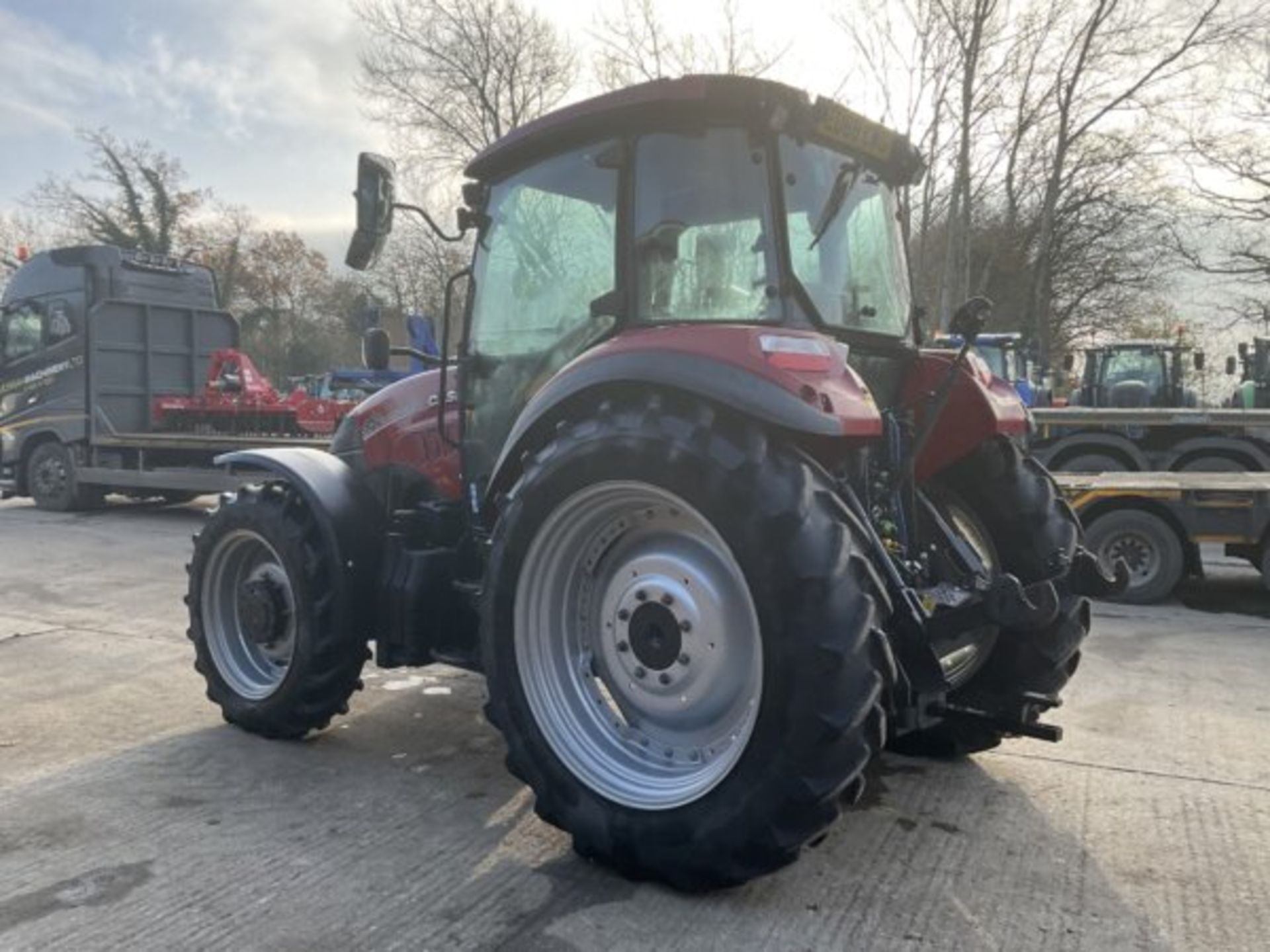 CASE IH 95C FARMALL - Image 3 of 11