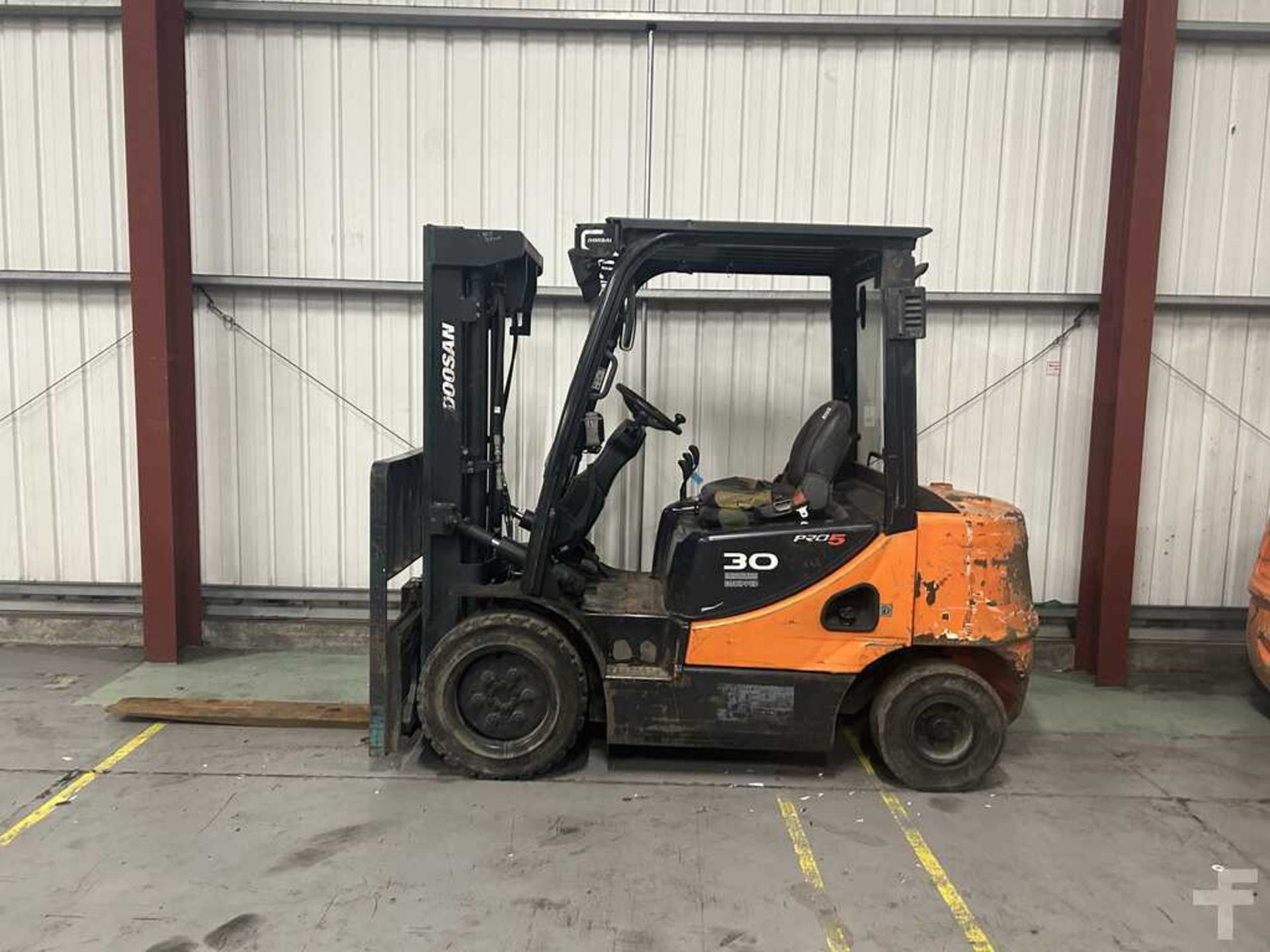 DIESEL FORKLIFTS DOOSAN D30S-5