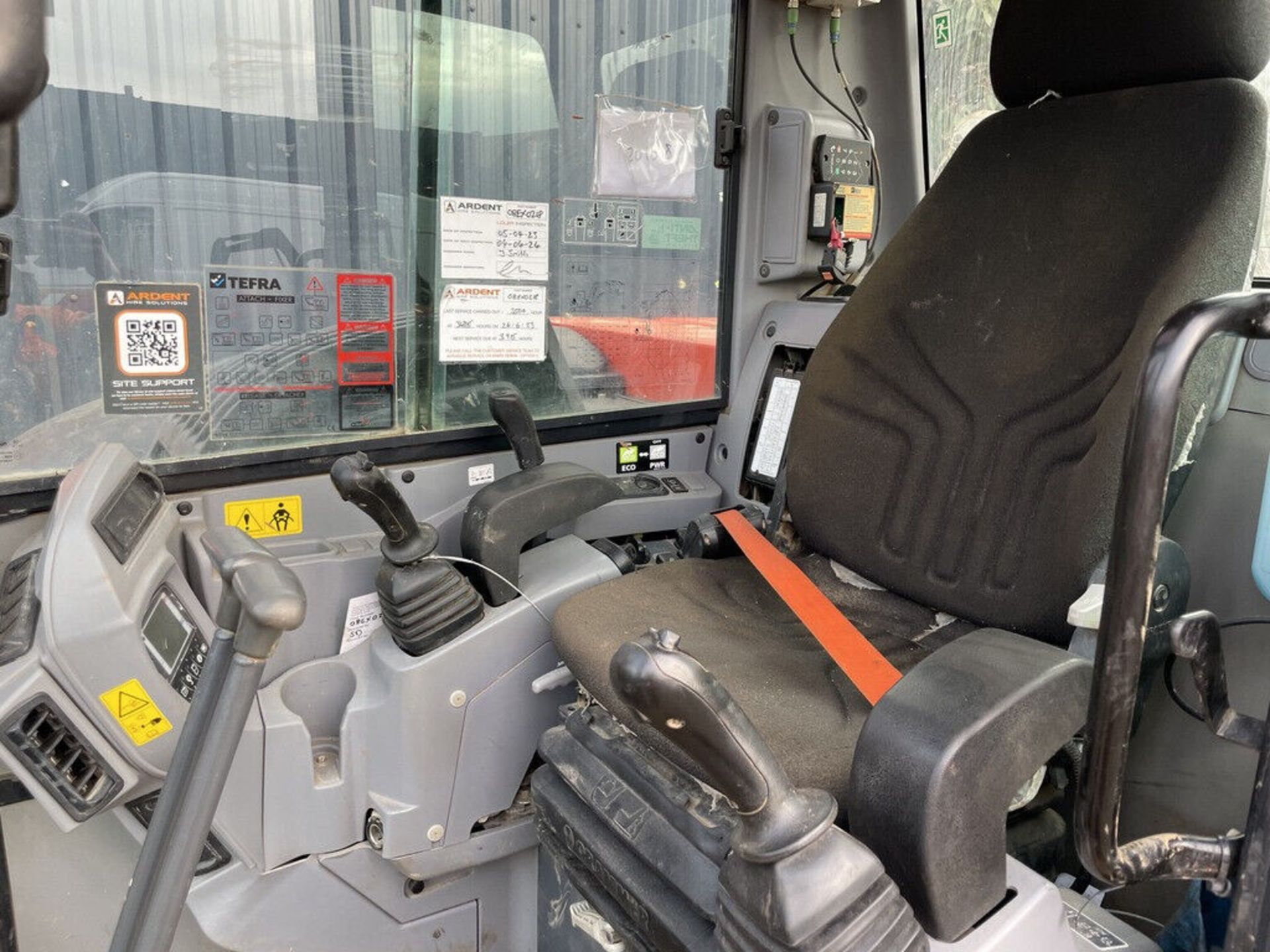 2019 KUBOTA KX080-4 MIDI EXCAVATOR - Image 8 of 11