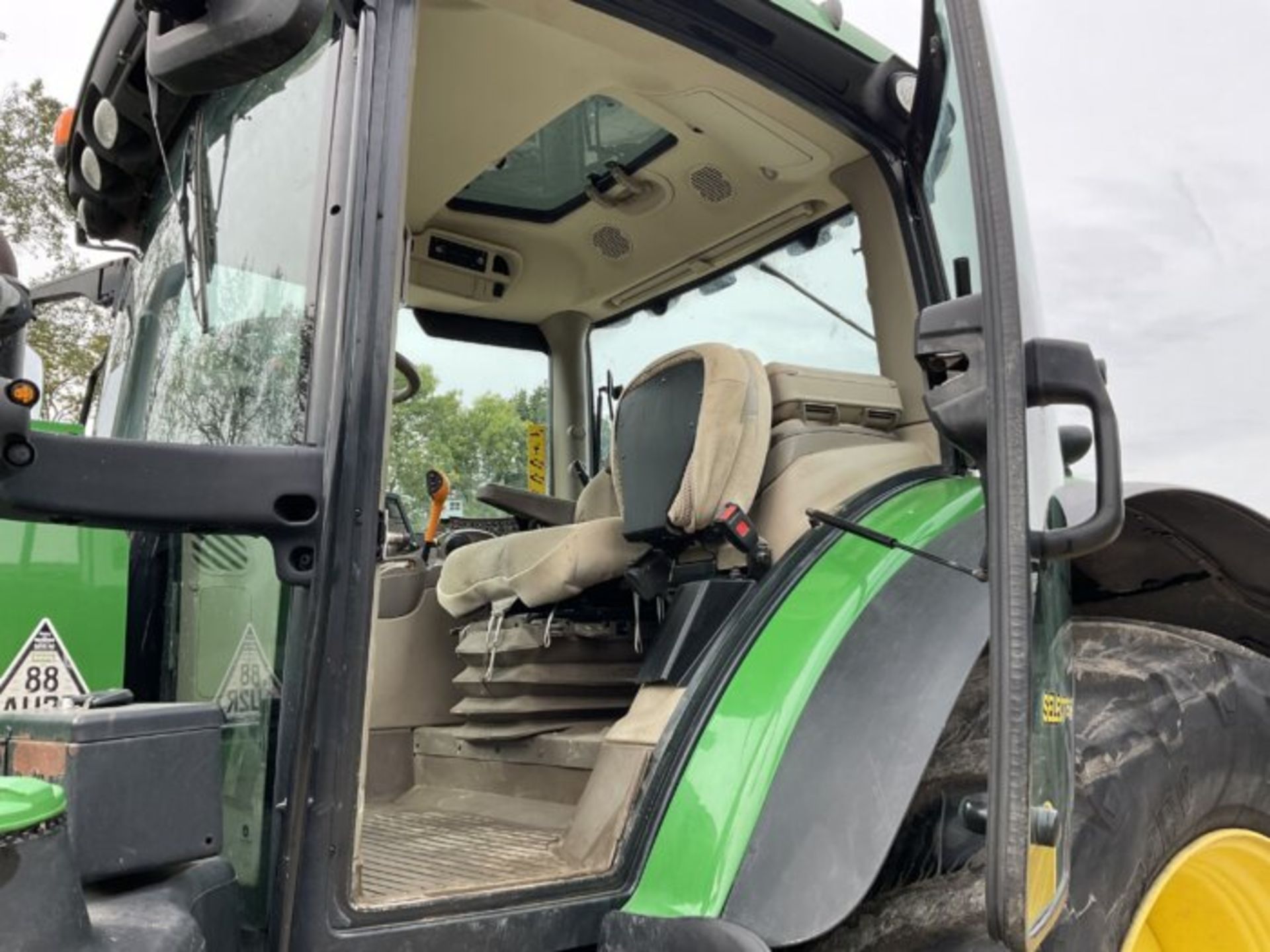 JOHN DEERE 6175R SELECT EDITION - Bild 2 aus 12