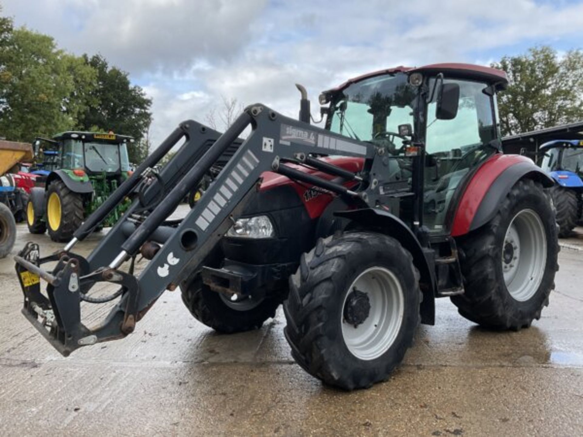 YEAR 2015 – 65 REG CASE IH 115C FARMALL