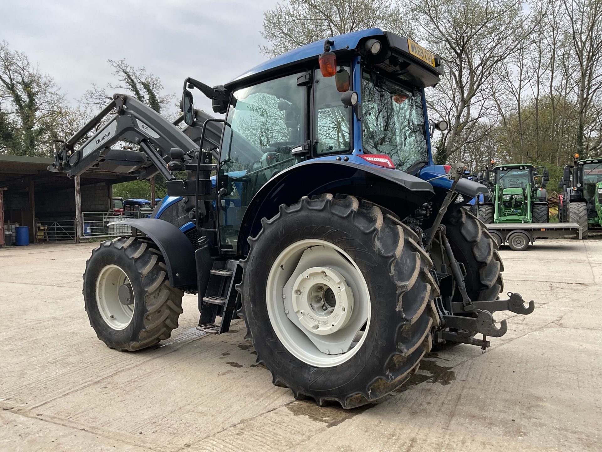 VALTRA A104 HI-TECH 2689 HOURS. - Bild 6 aus 10