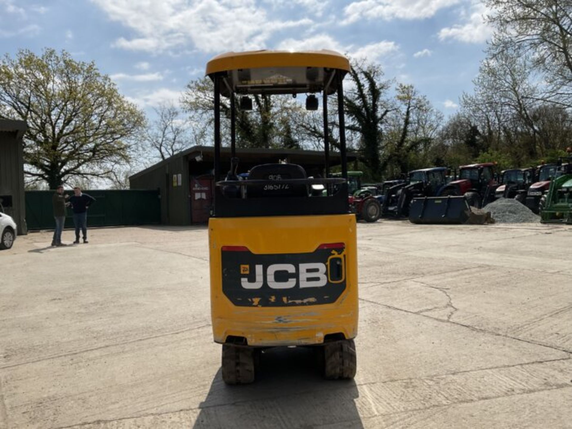 2019 JCB 15 C-1 - Image 4 of 9