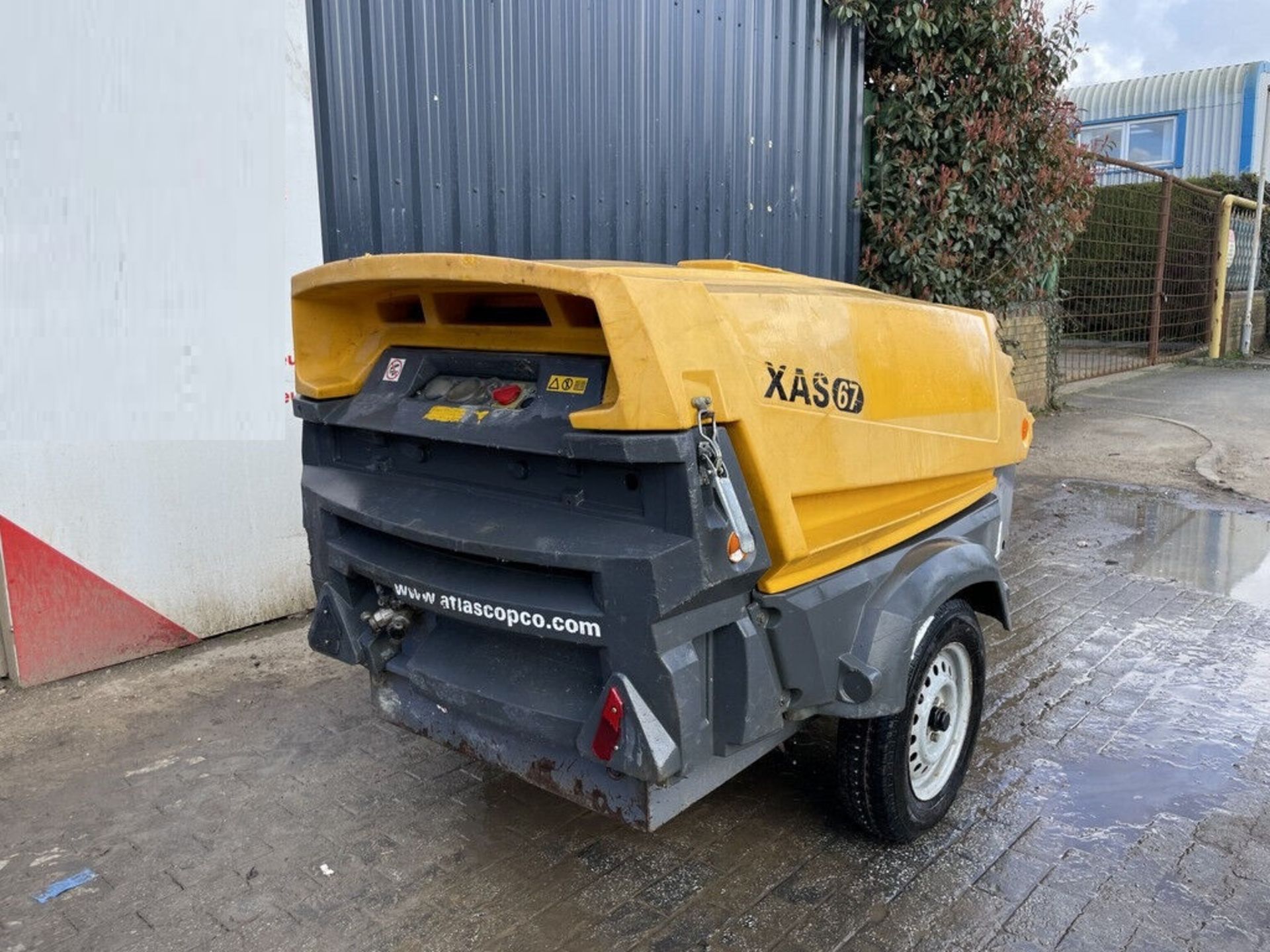 VERSATILE KUBOTA DIESEL: 2013 AIR COMPRESSOR WORKHORSE - Image 5 of 8