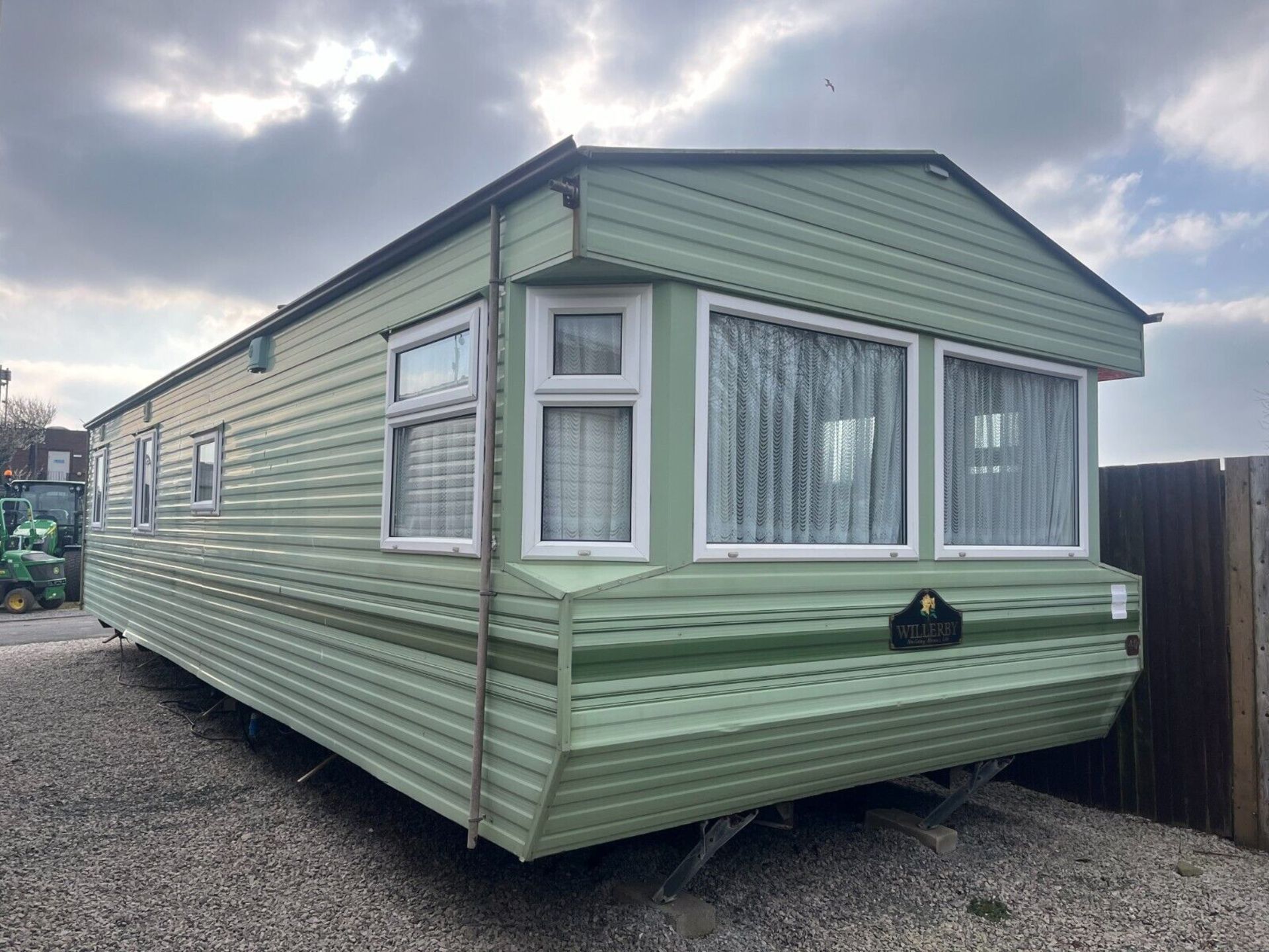 UNWIND IN LUXURY: WILLERBY WESTMORELAND 3-BED STATIC CARAVAN - Bild 2 aus 22