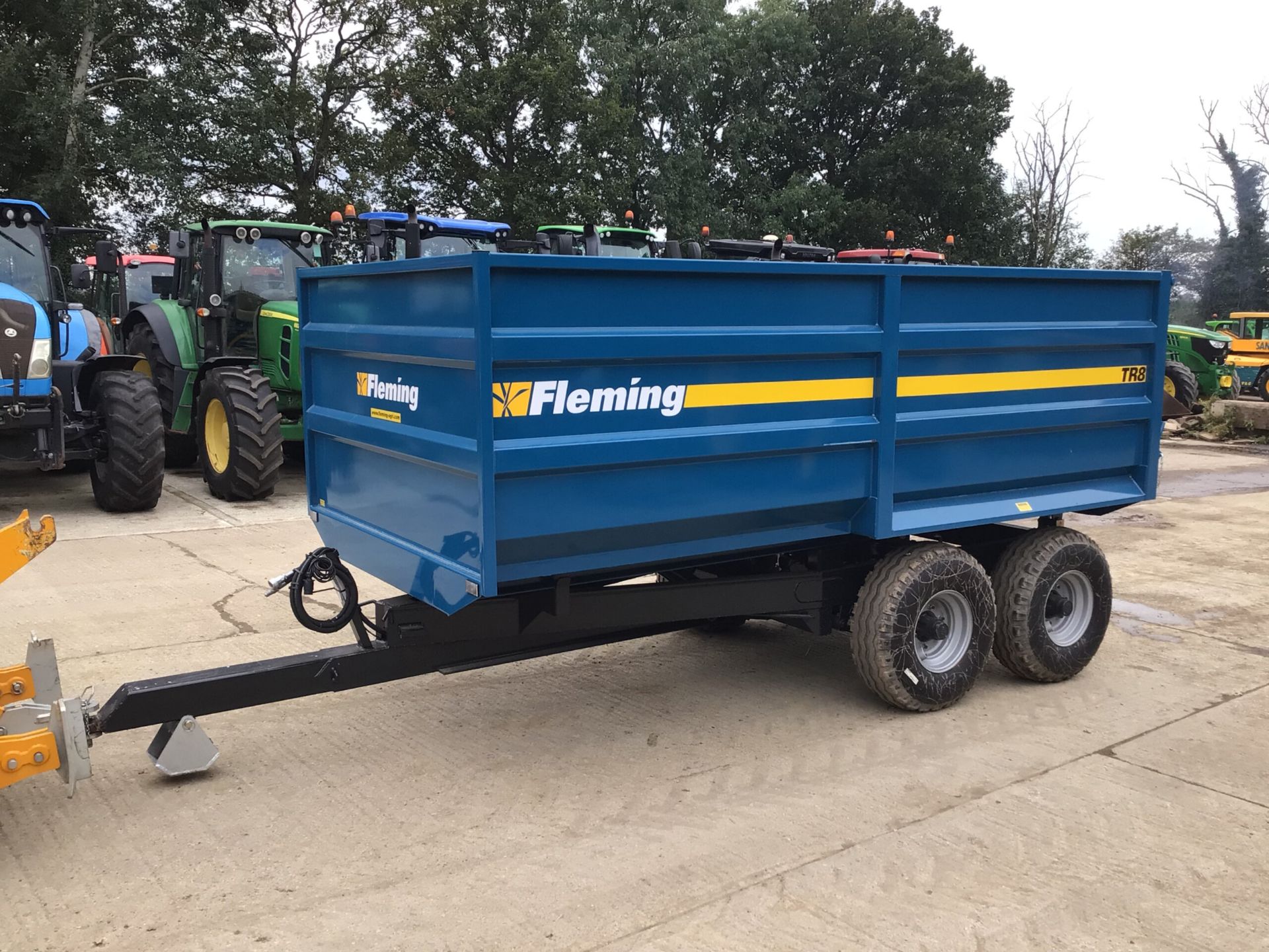 FLEMING TR8 8 TON TIPPING TRAILER