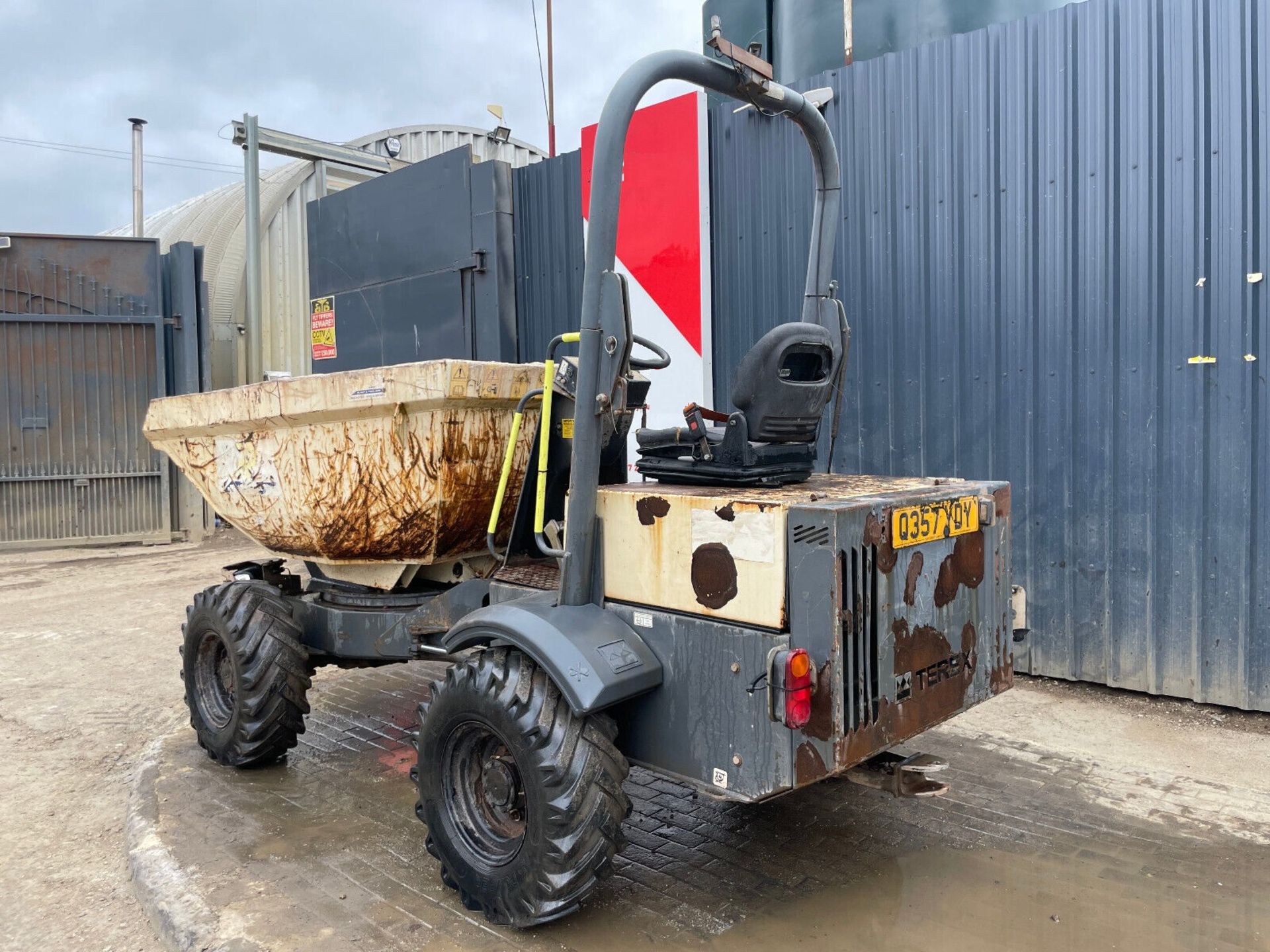 2014 TEREX TA3S: 3-TON SWIVEL DUMPER MASTERY WITH 1126 HOURS