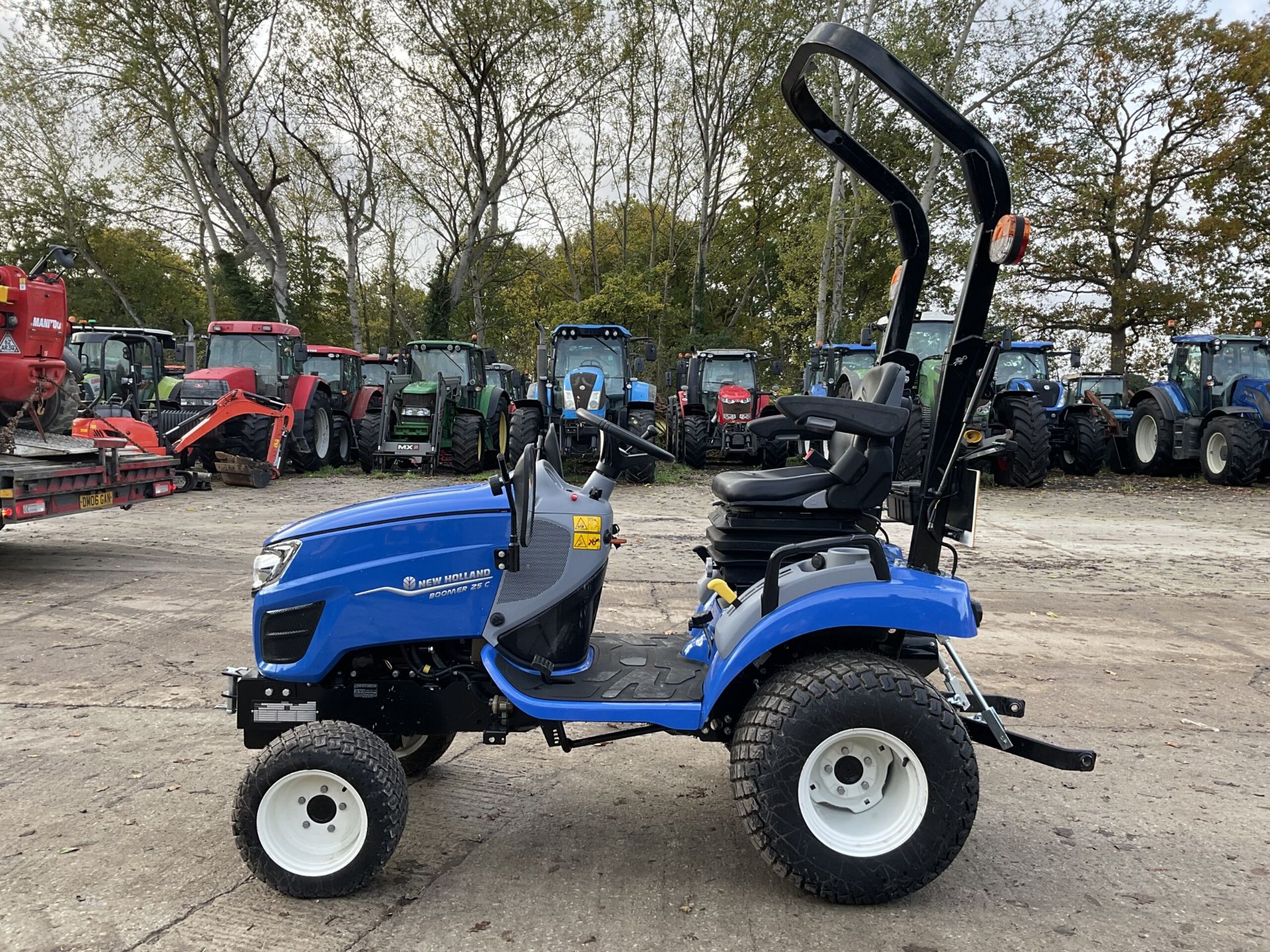 YEAR 2021 – 21 REG NEW HOLLAND BOOMER 25C. 2 & 4 WD. - Image 10 of 10