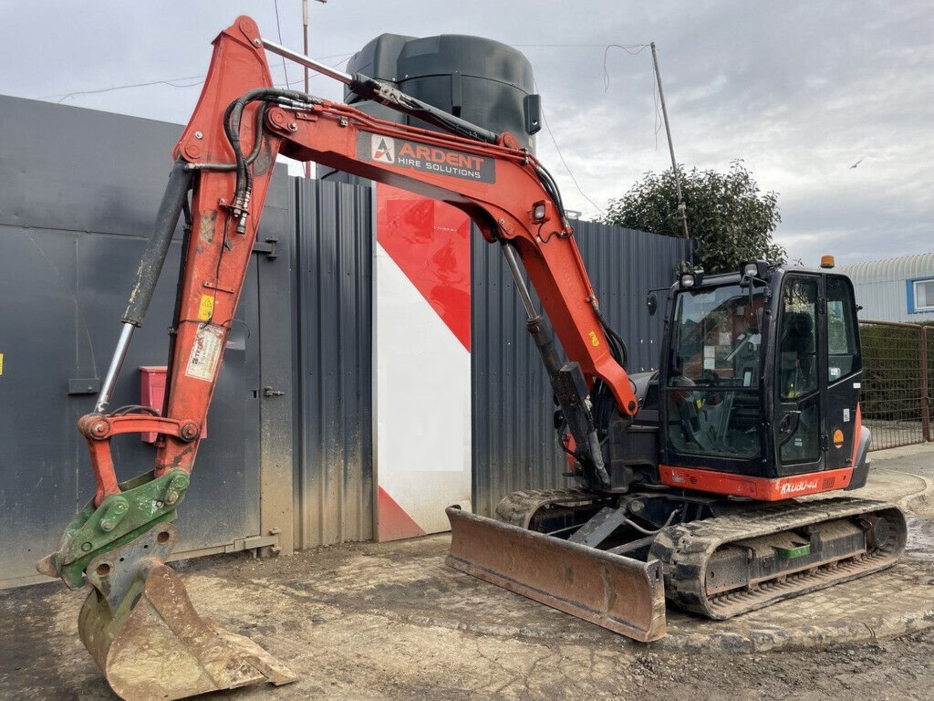 2019 KUBOTA KX080-4 MIDI EXCAVATOR - Image 2 of 11