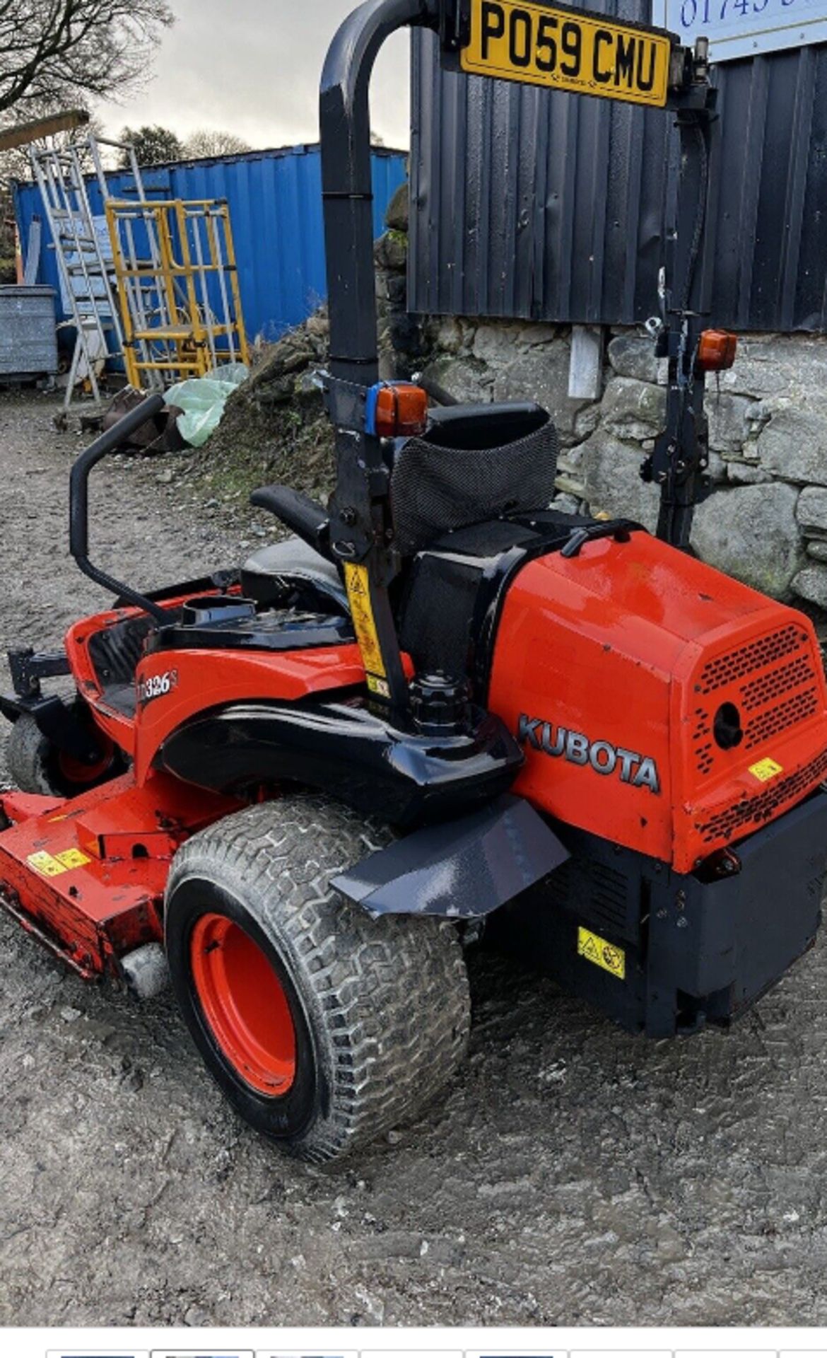 KUBOTA ZD 326 S ZERO TURN LAWN MOWER - Image 2 of 8