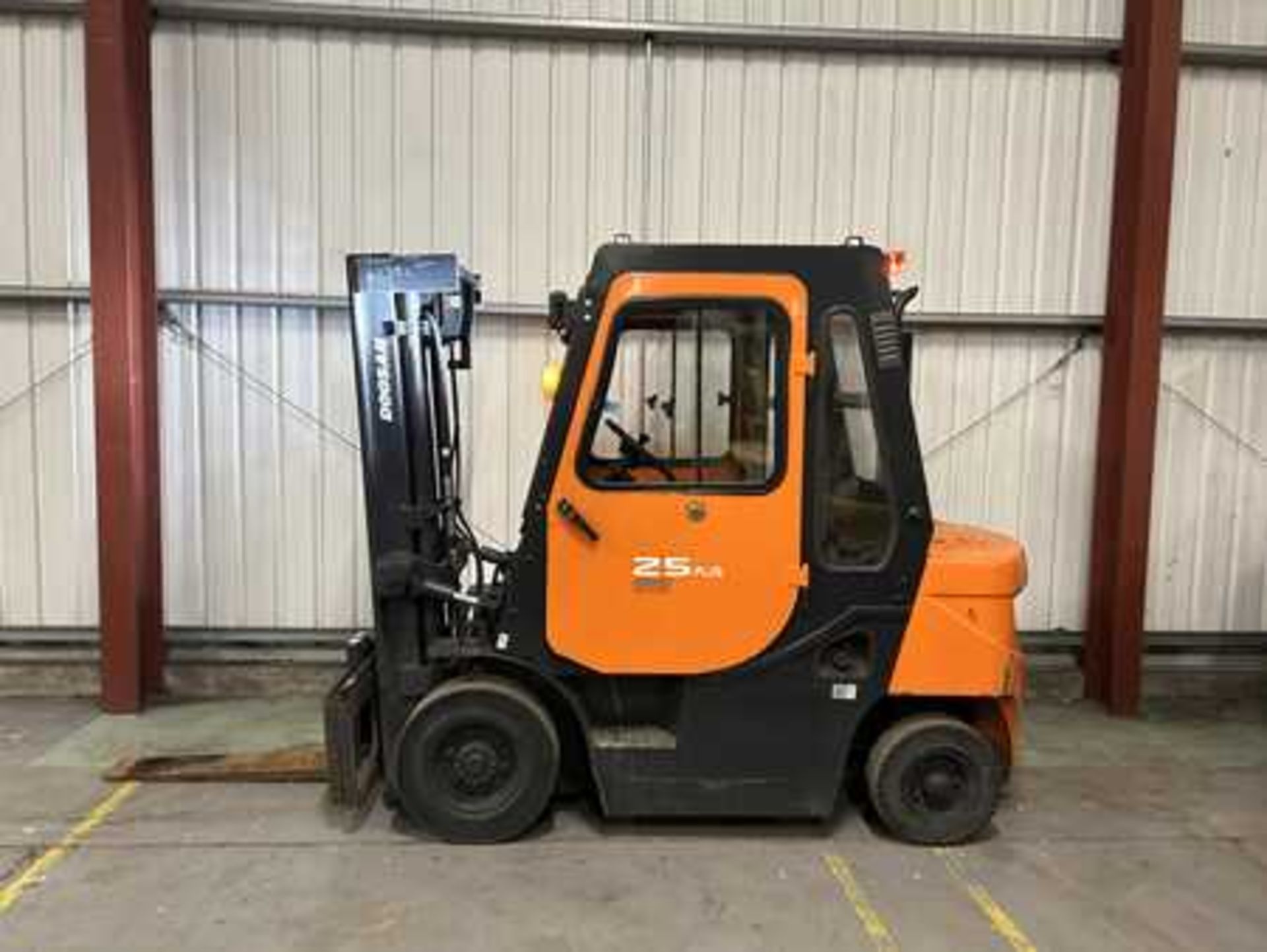 DIESEL FORKLIFTS DOOSAN D25GP