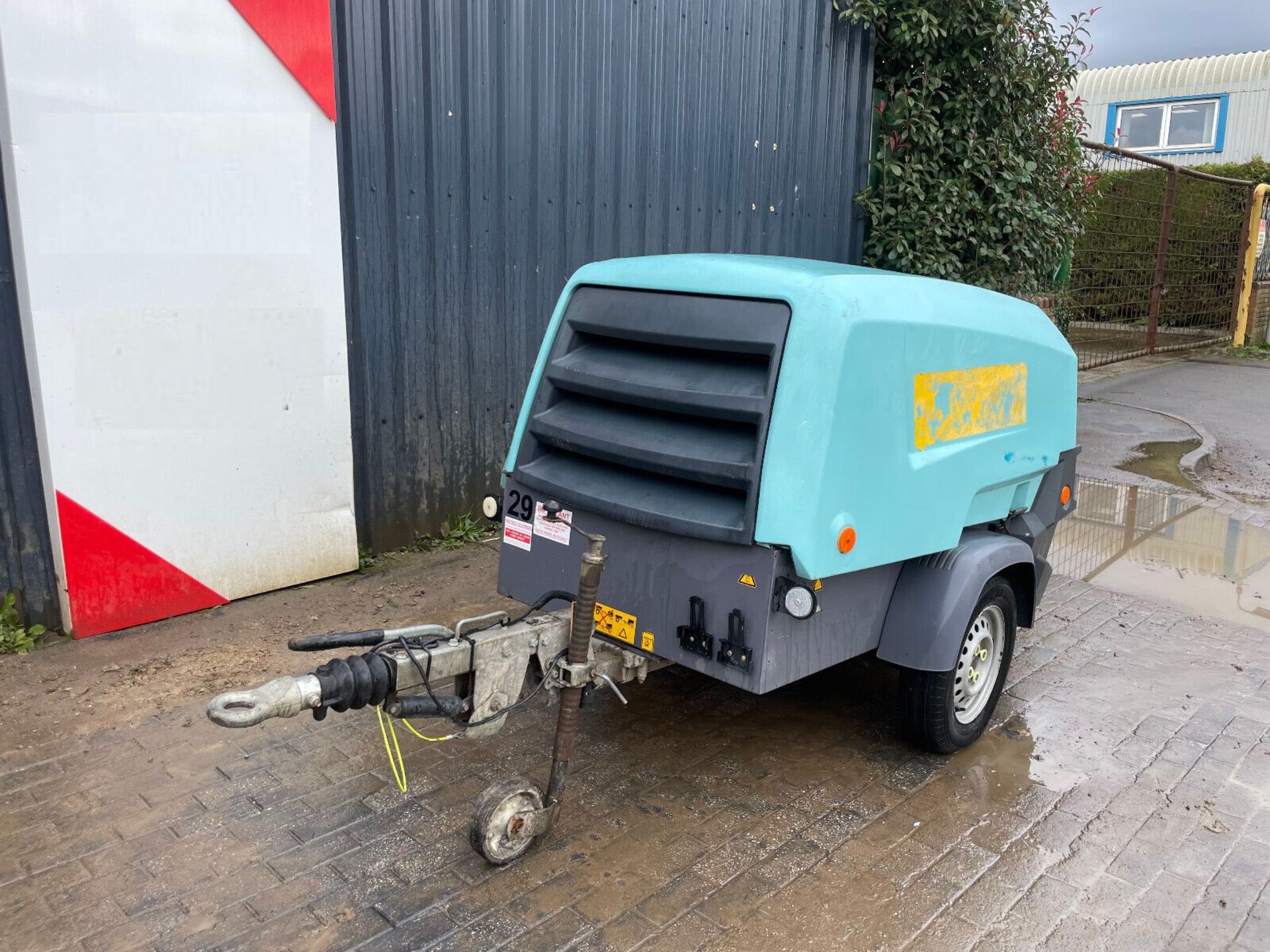 ATLAS COPCO XAS88: 2021 COMPRESSOR POWER WITH ONLY 115 HOURS
