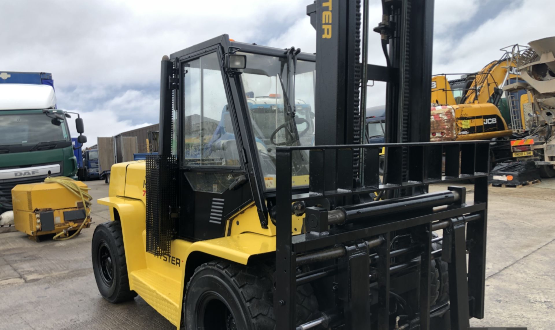 HYSTER H7.00 XL ,7.5 TON DIESEL FORKLIFT - Image 10 of 13