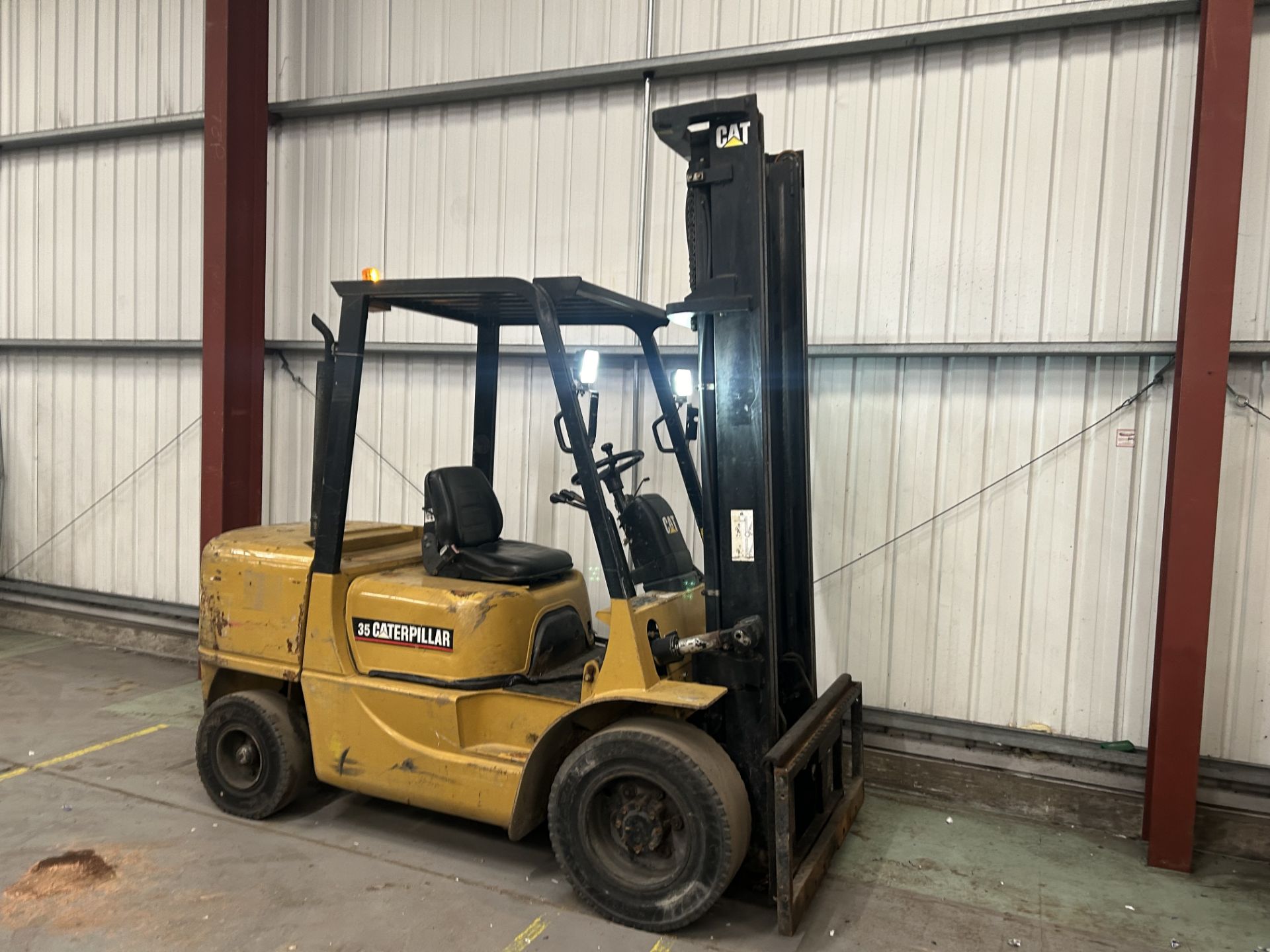 DIESEL FORKLIFTS CAT LIFT TRUCKS DP35K - Bild 3 aus 6